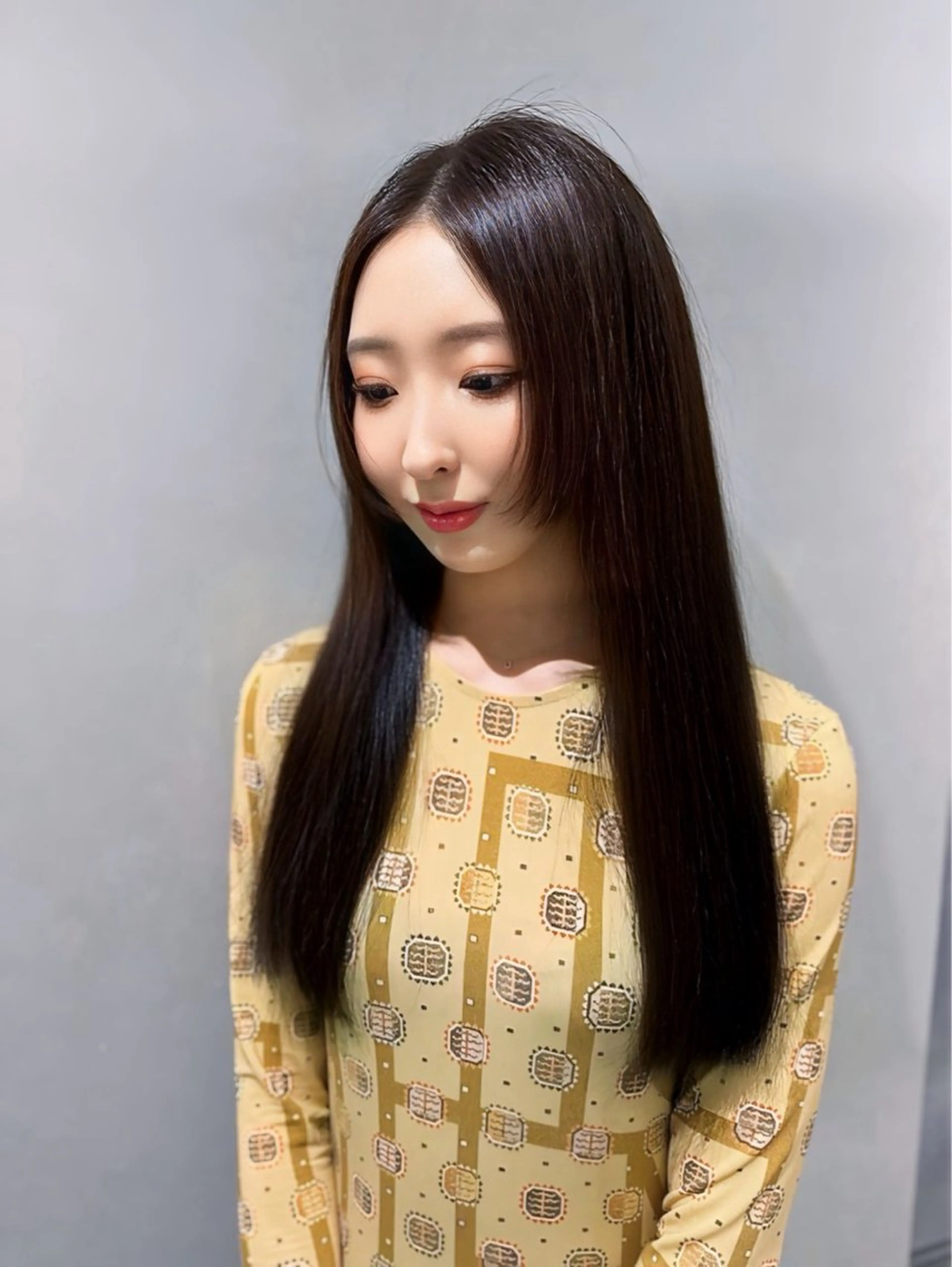 ロング Rita/髪質改善 /透明感カラーのヘアスタイル