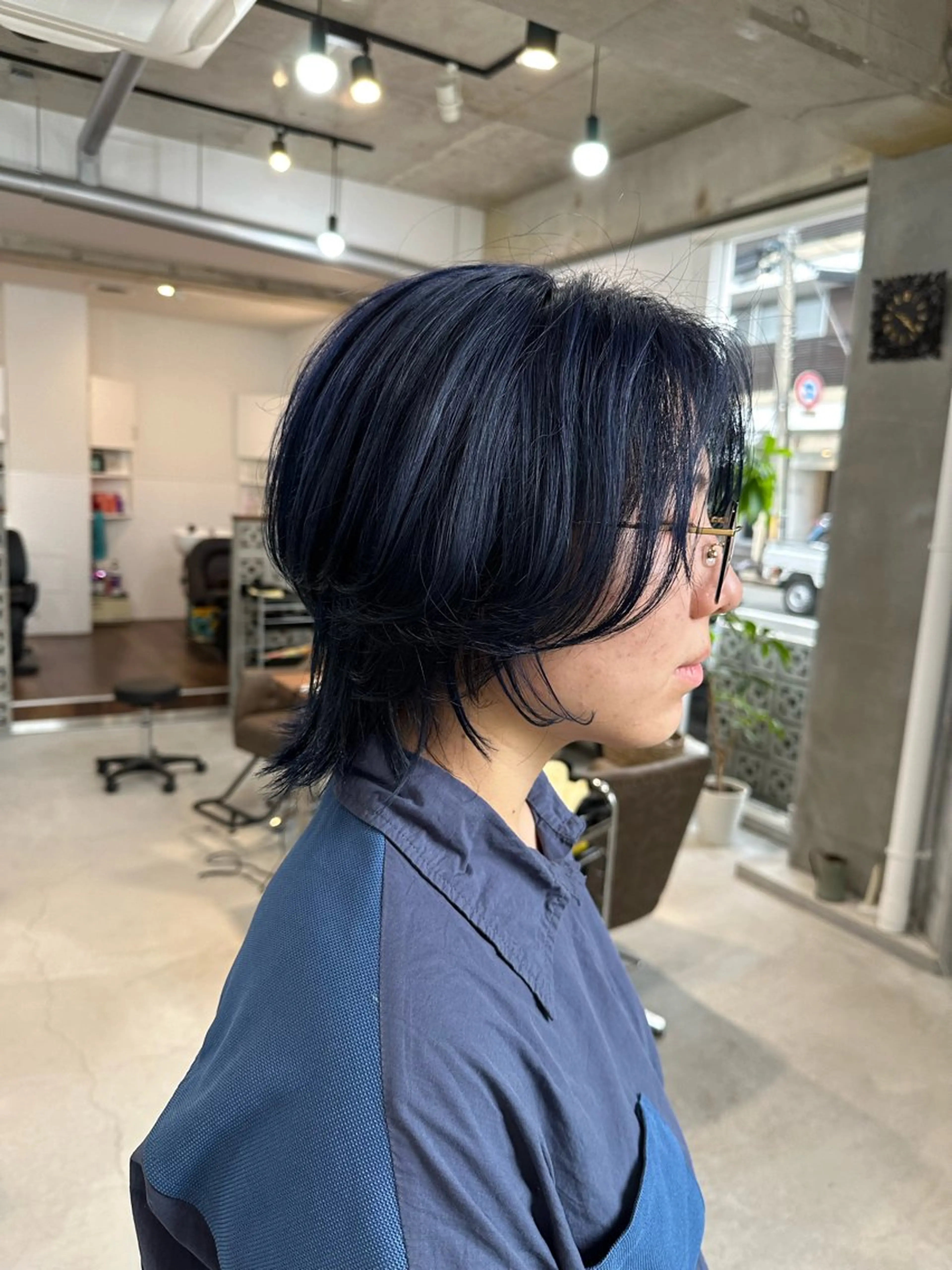 ショート カラー ウルフカット カット ヘアカラー トリートメント カイリ /レイヤーカットのヘアスタイル