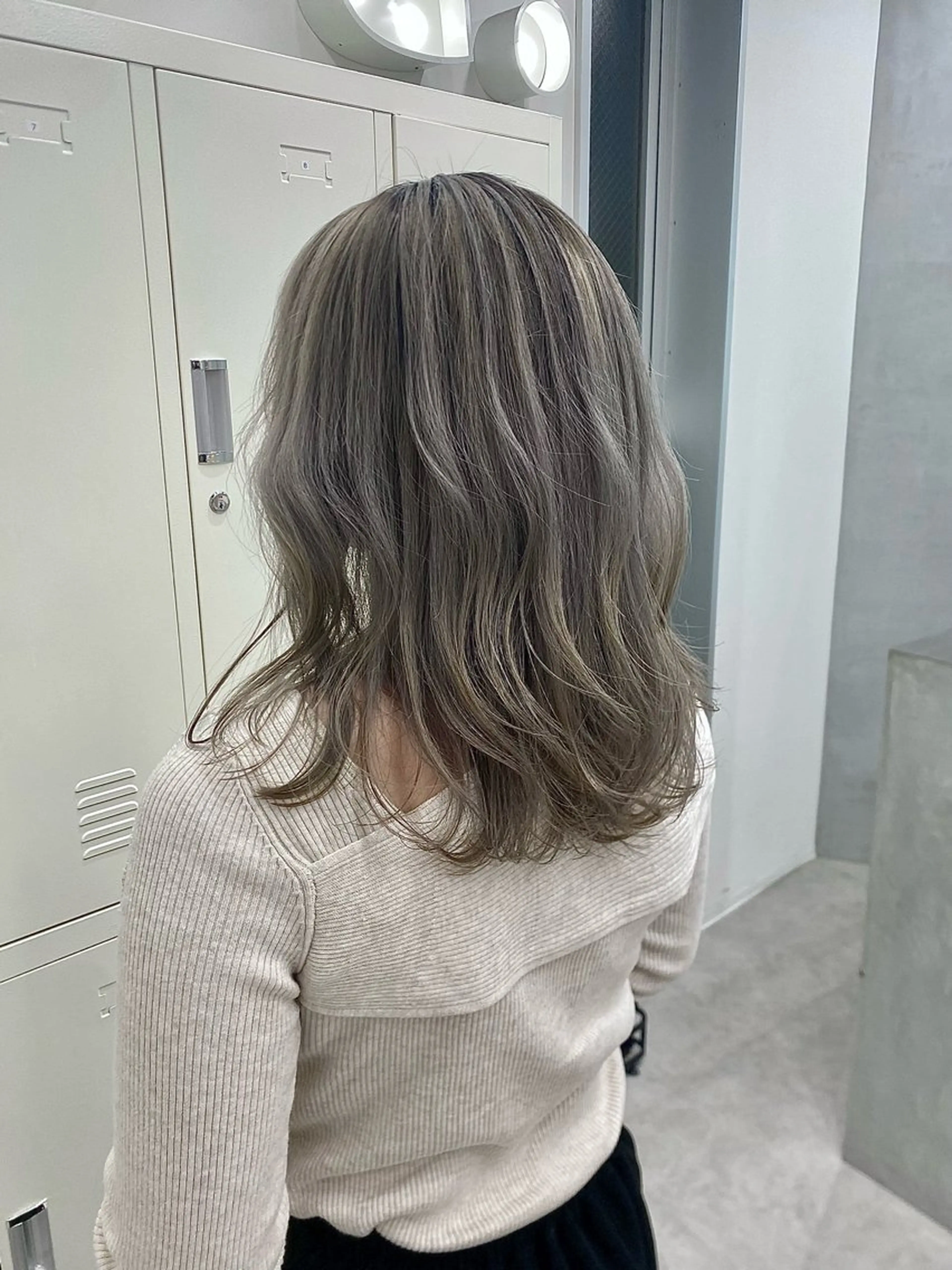 セミロング カット ヘアカラー ウルフ🐺/ボブ ハイトーン🌈/増田のヘアスタイル