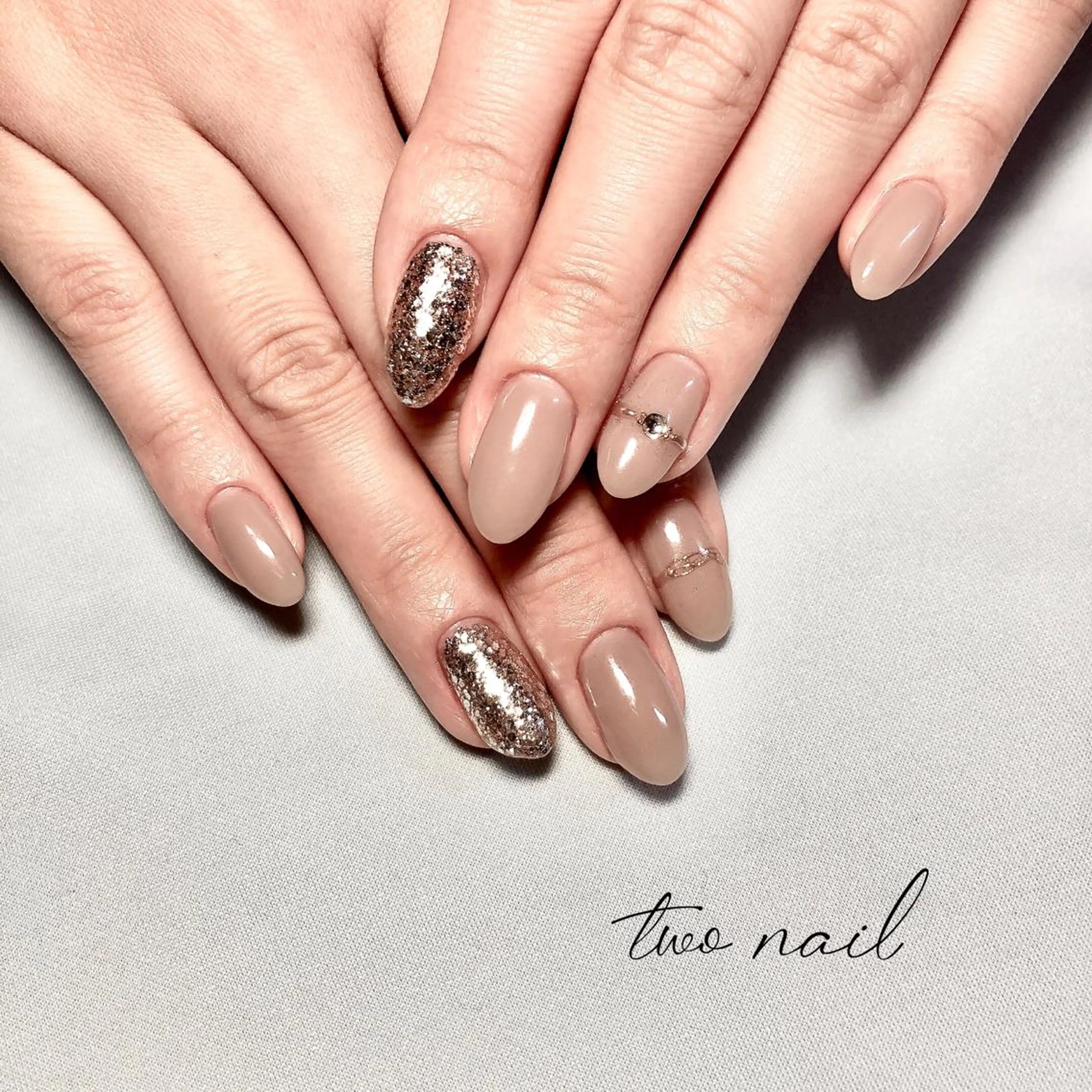 ネイル アートネイル フットネイル ハート ニュアンスネイル ホワイト two nailのネイルデザイン