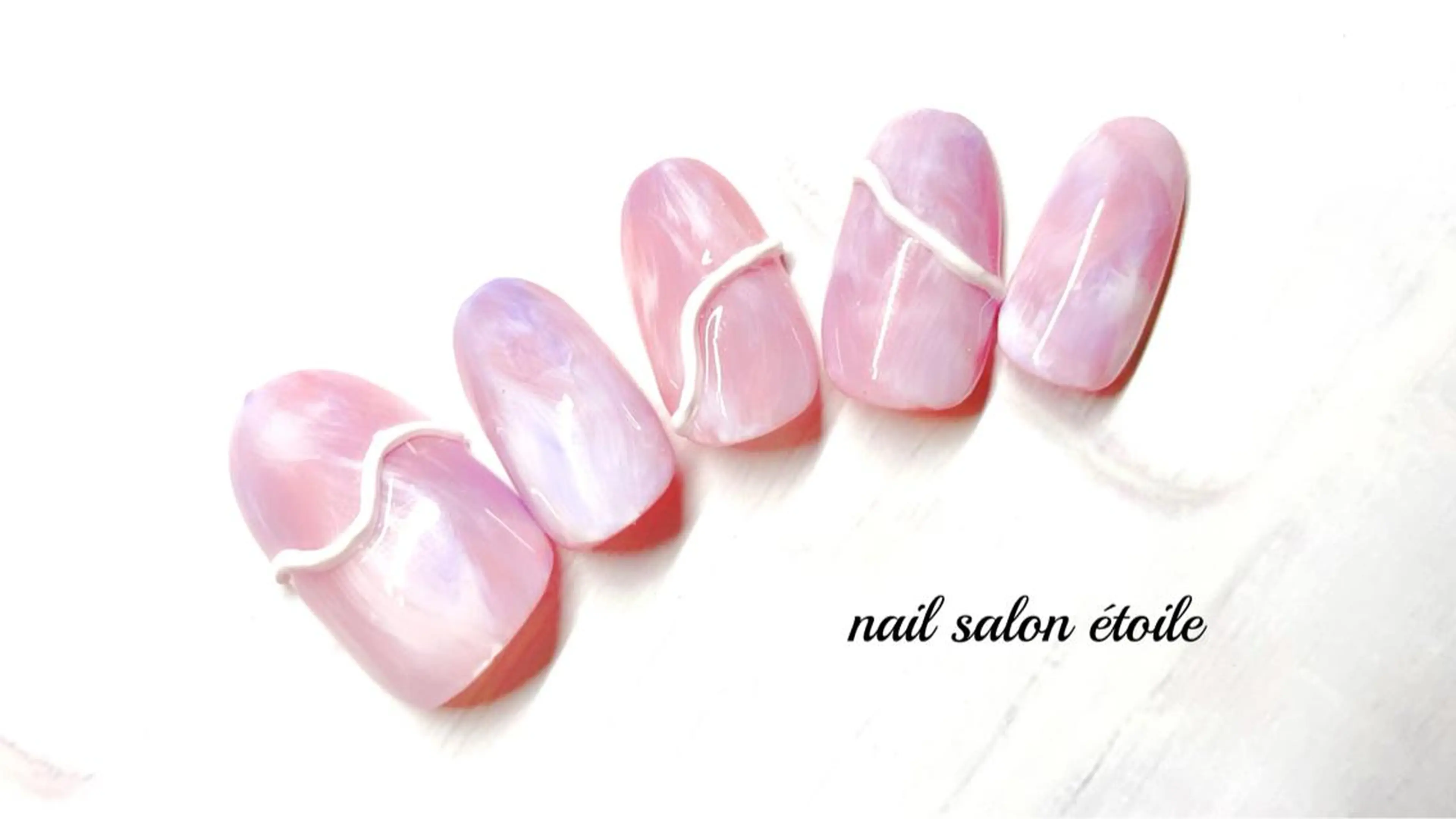 ネイル ジェルネイル ニュアンスネイル ピンク ホワイト ハンドネイル nail salon étoileのネイルデザイン