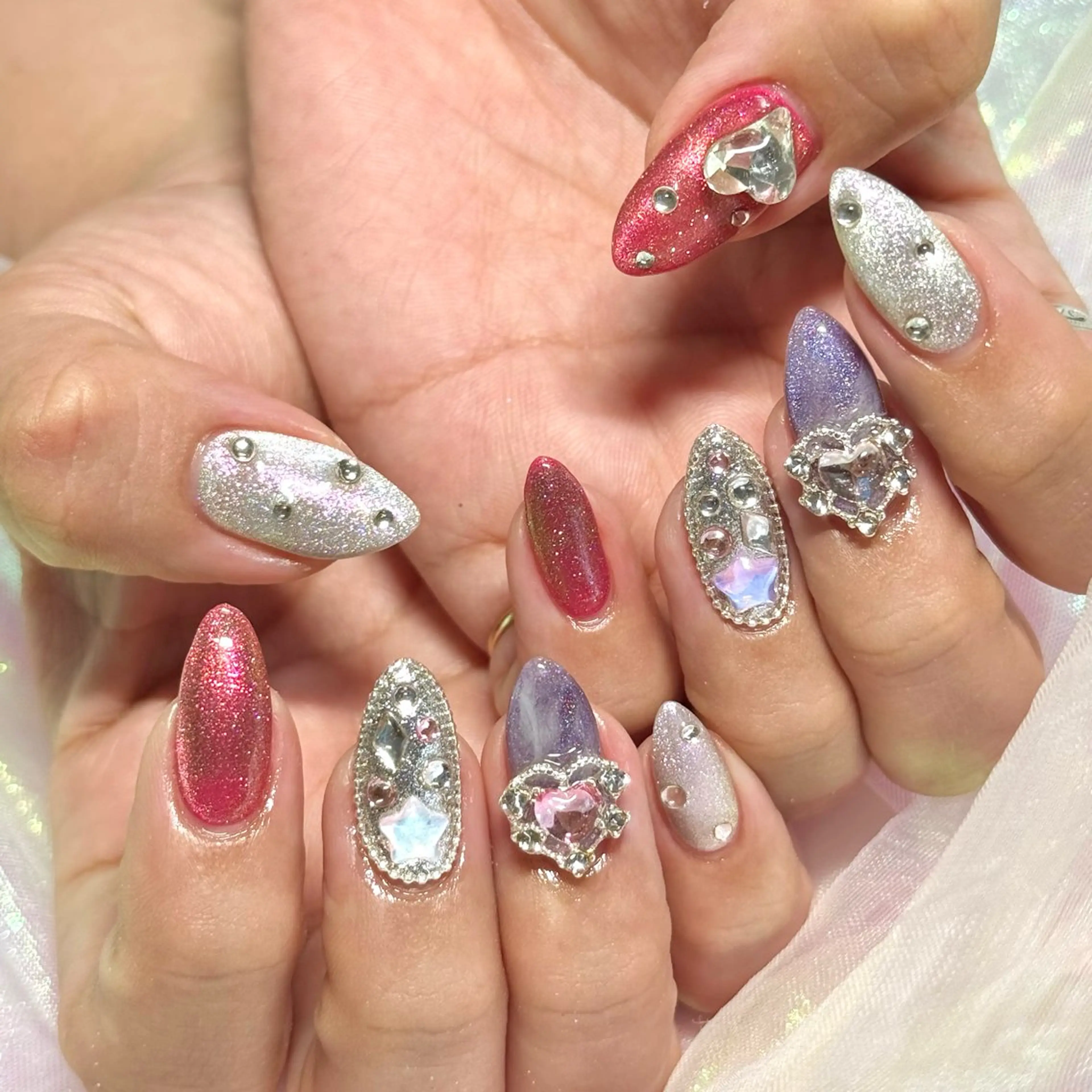 ネイル ハンドネイル OKIKA所属・【OKIKA】 らん🦖🌈🧡のマツエク・マツパデザイン