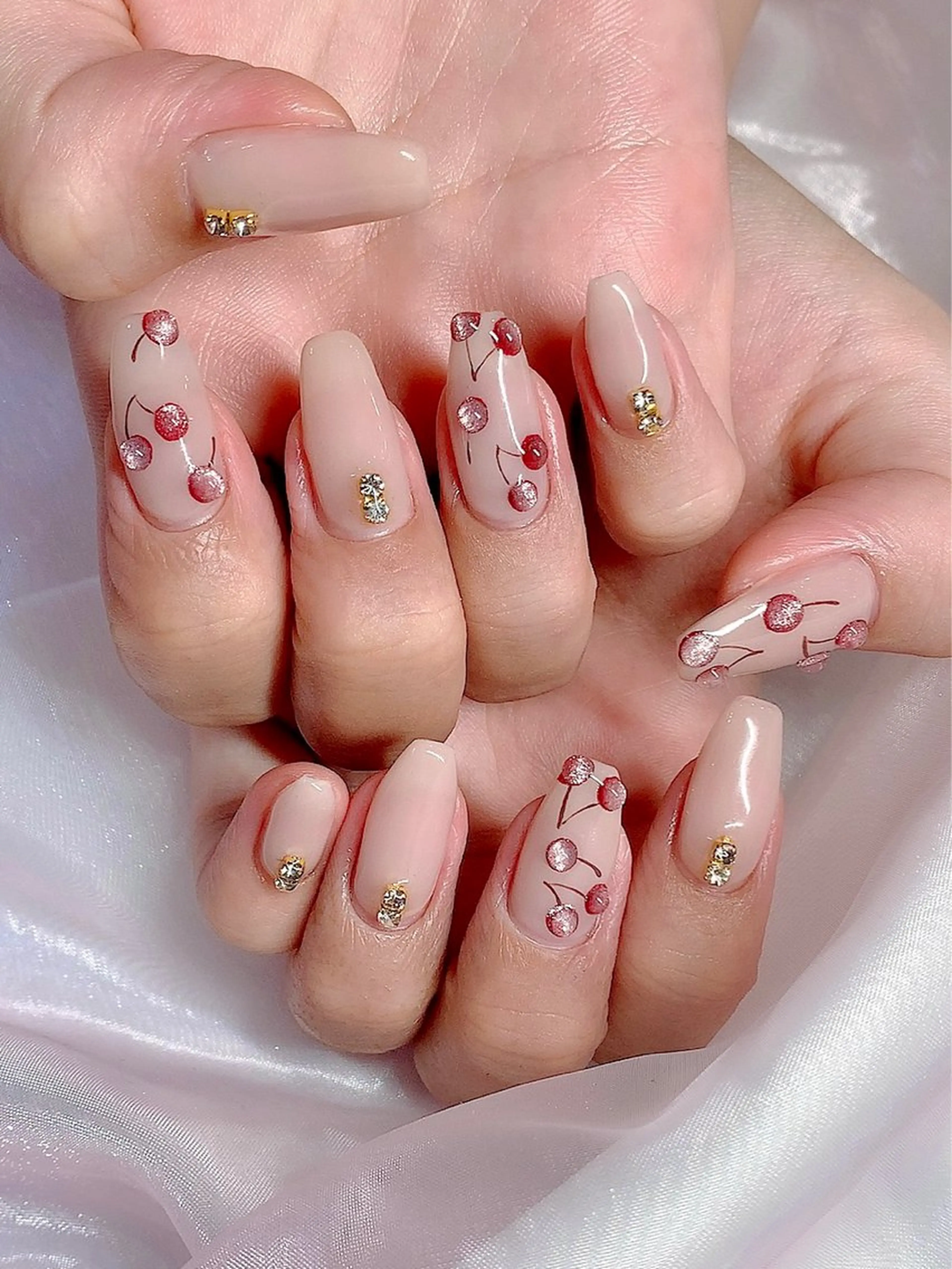 ネイル アートネイル ガーリー キラキラネイル 韓国ネイル マグネットネイル シェアサロンLei.g(レイジー)所属・3Dアートネイル💗 都築レナのネイルデザイン