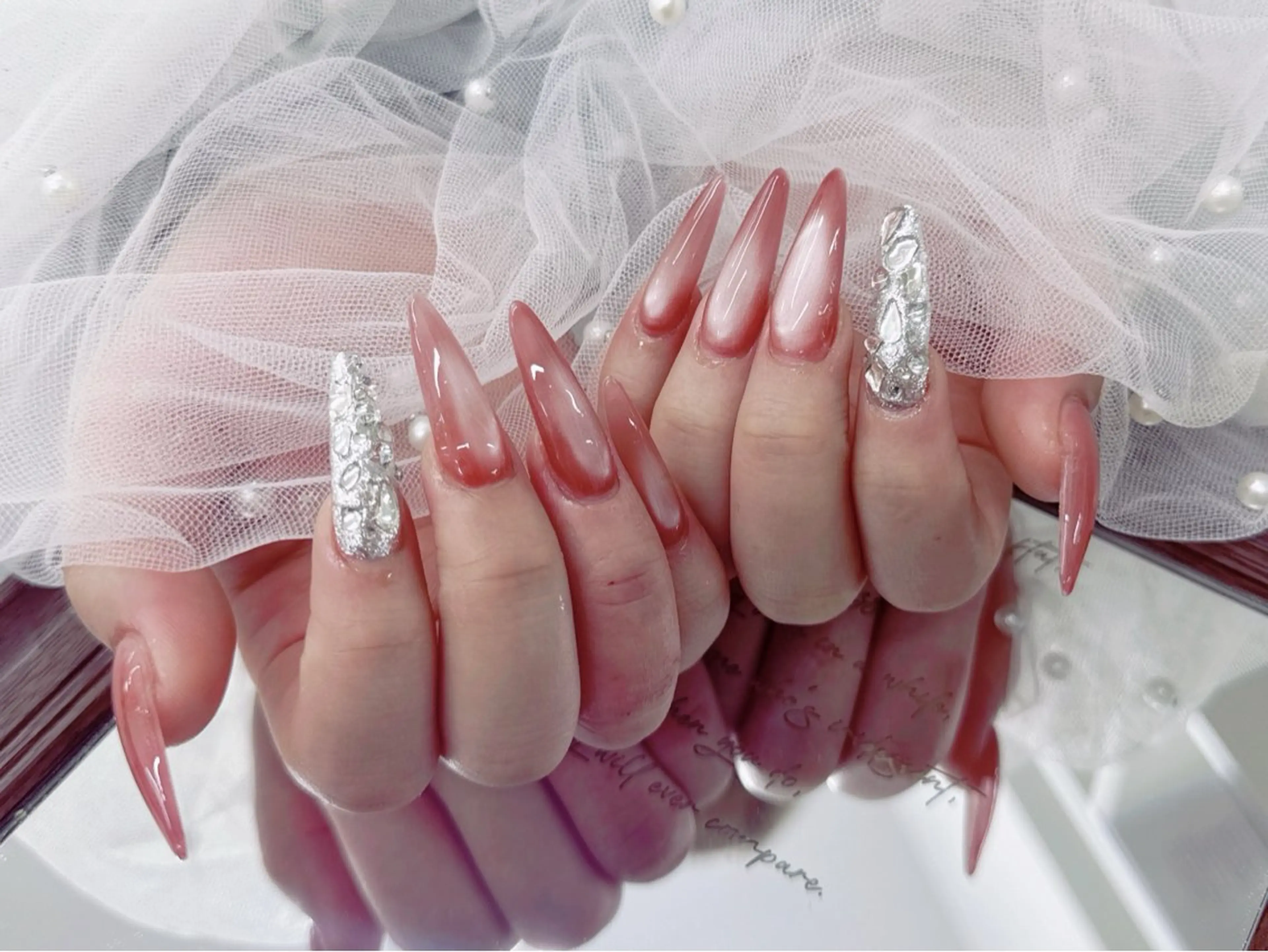 ネイル ハンドネイル ネイルサロン lotusのネイルデザイン