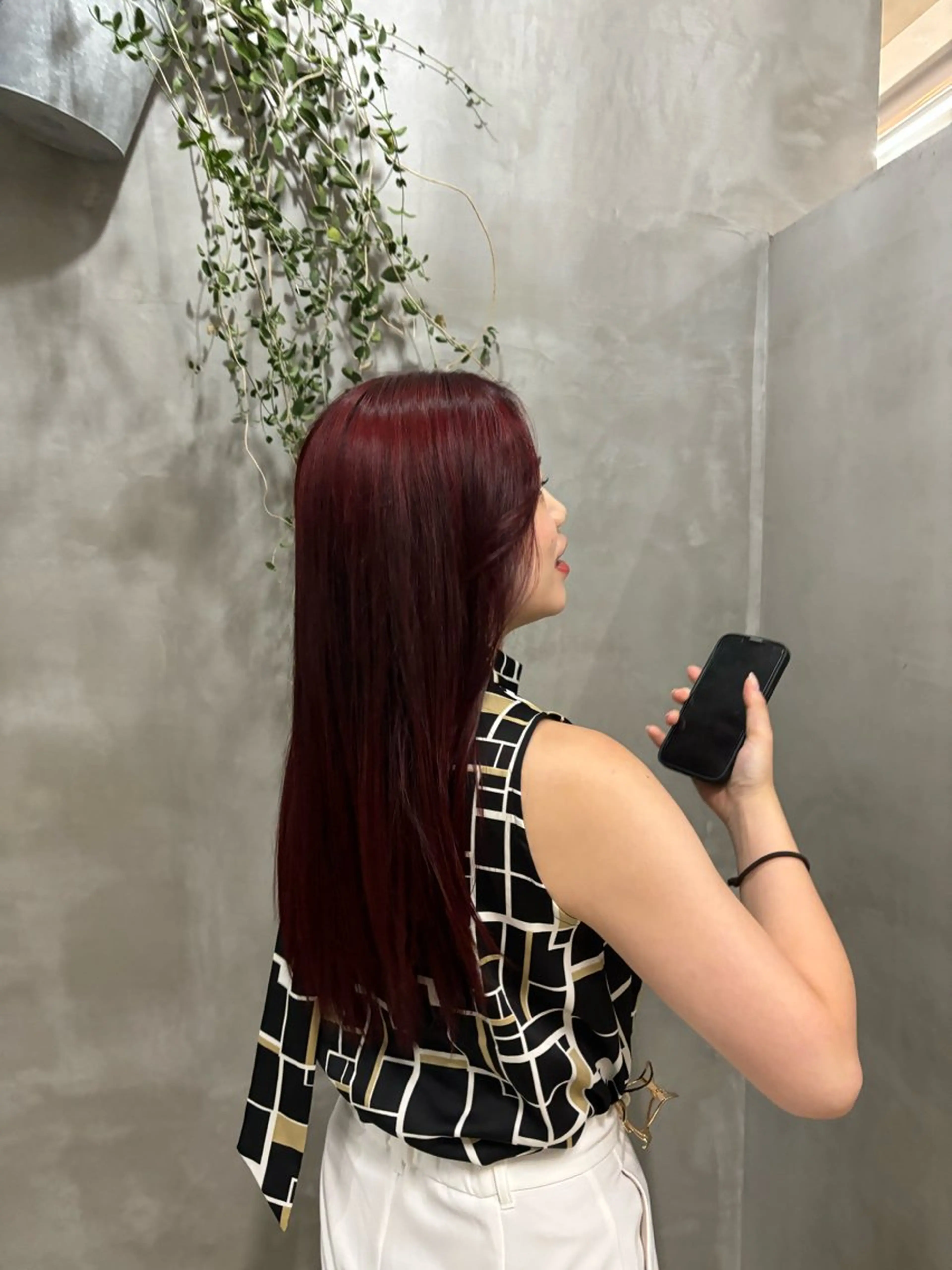 カラー ブリーチ ブリーチなしカラー レッドカラー 古川 未優のヘアスタイル