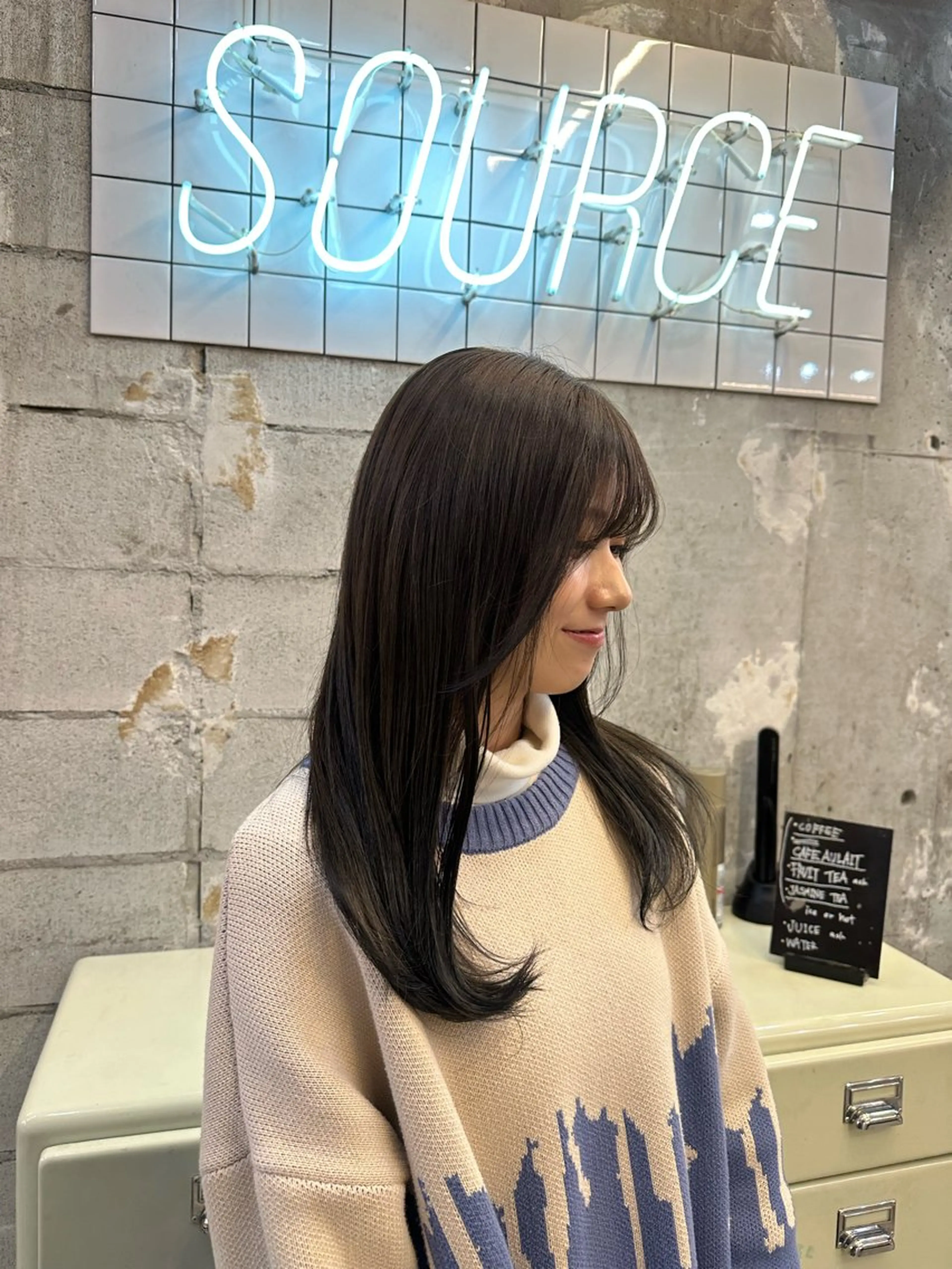 カラー アッシュ アッシュグレー source  / Tsubasaのヘアスタイル