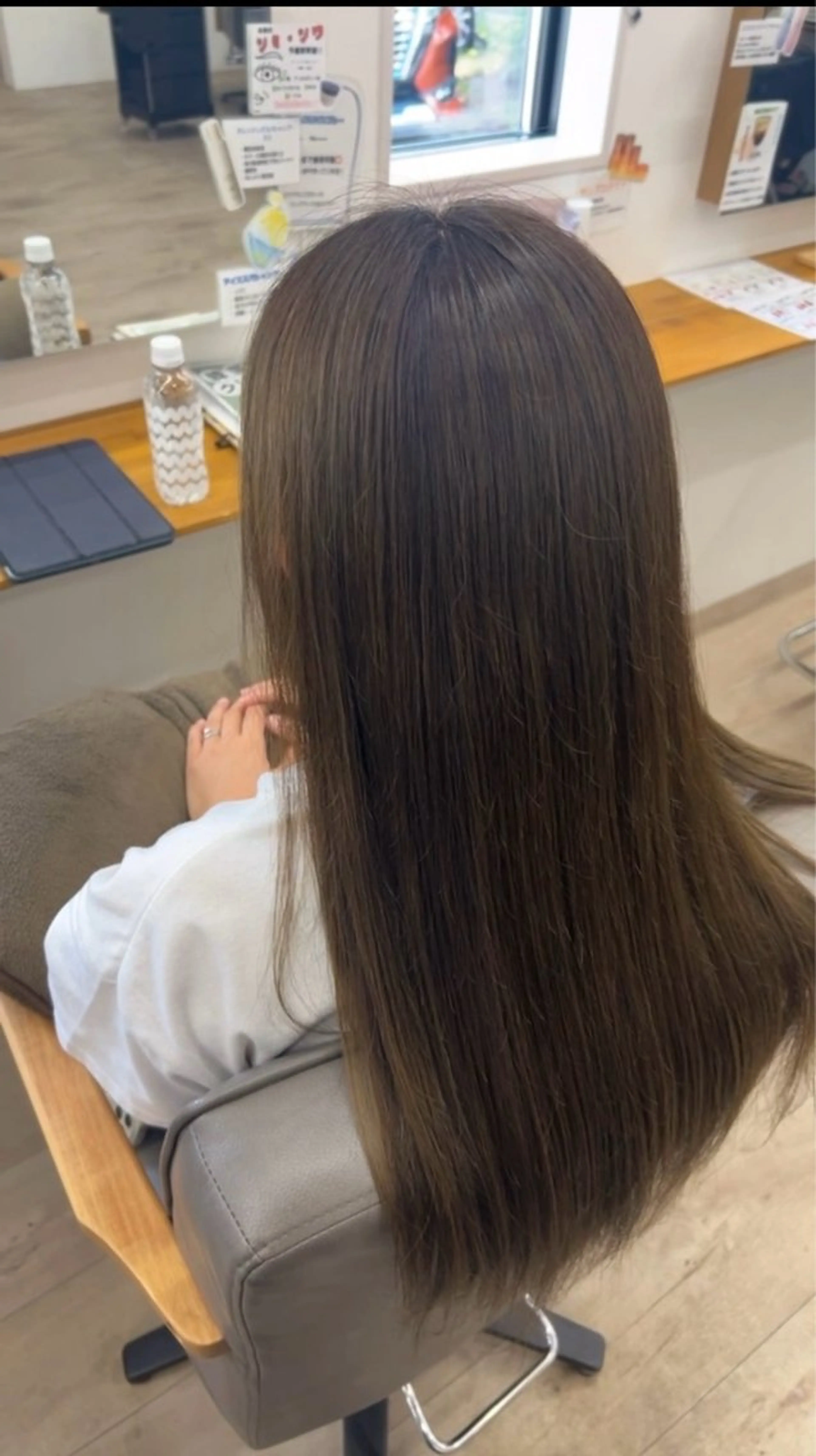 ロング カラー ヘアカラー 酒井 直桜矢のヘアスタイル