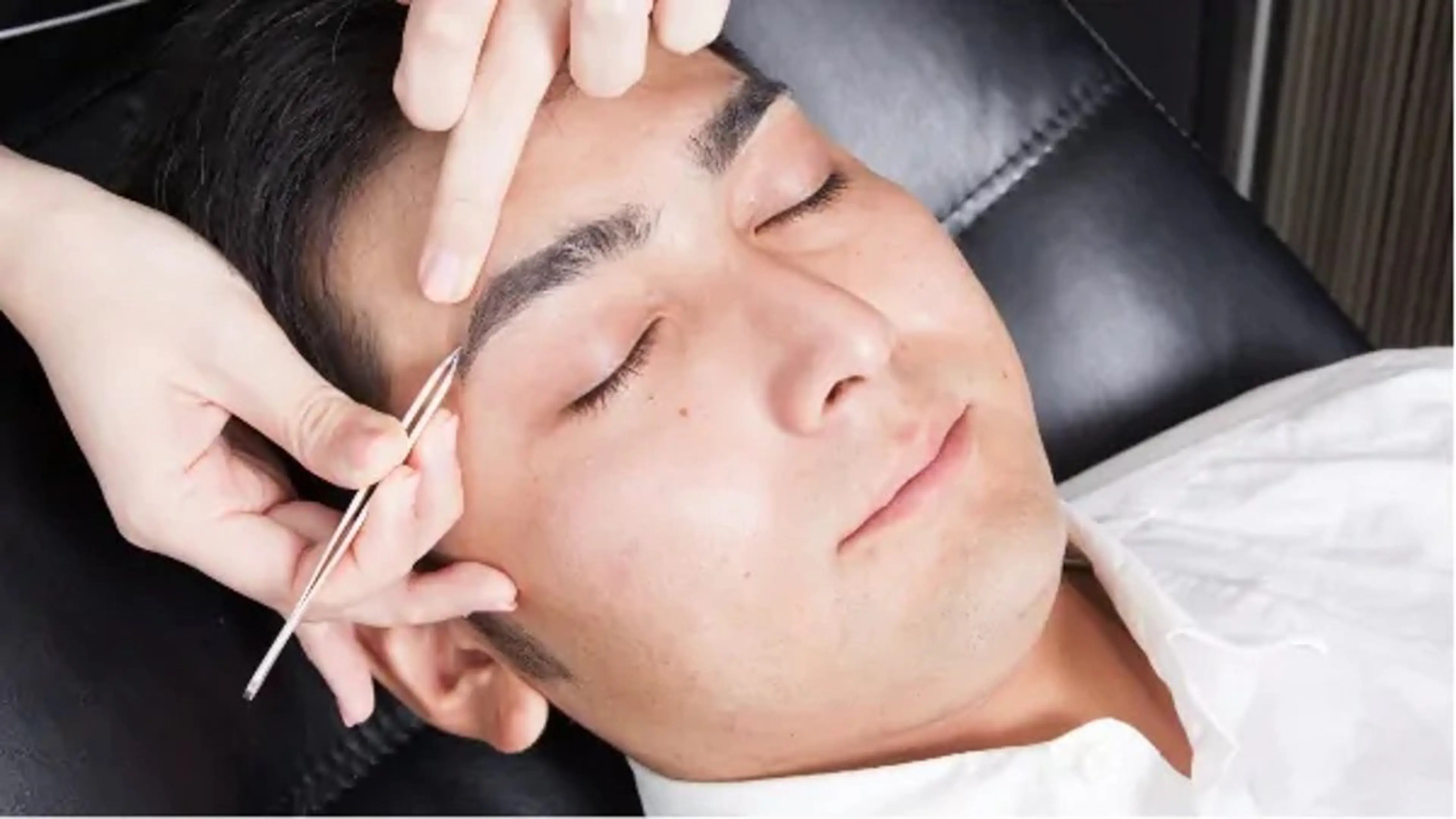 アイブロウ プラスエイト新宿店所属・アイブロウ無料モデル 募集の眉毛・アイブロウイメージ