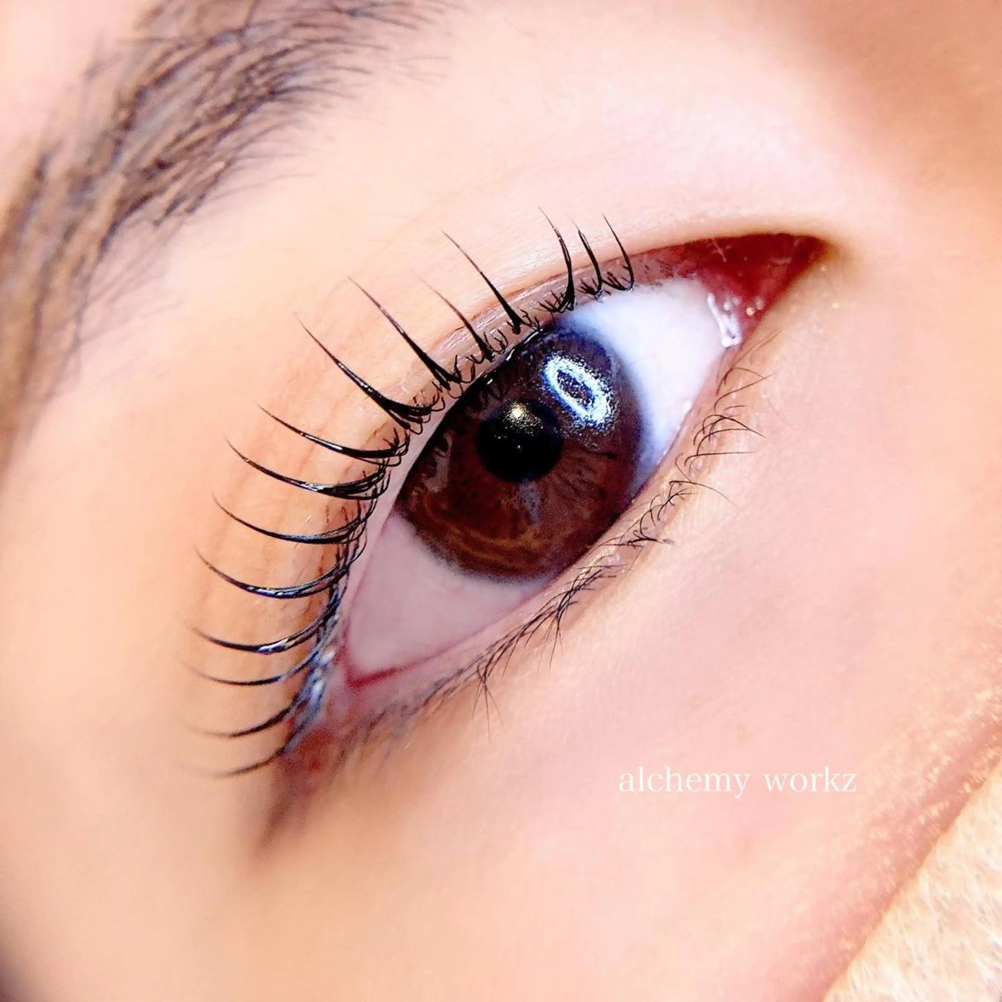 マツエク・マツパ alchemy workzの眉毛・アイブロウイメージ