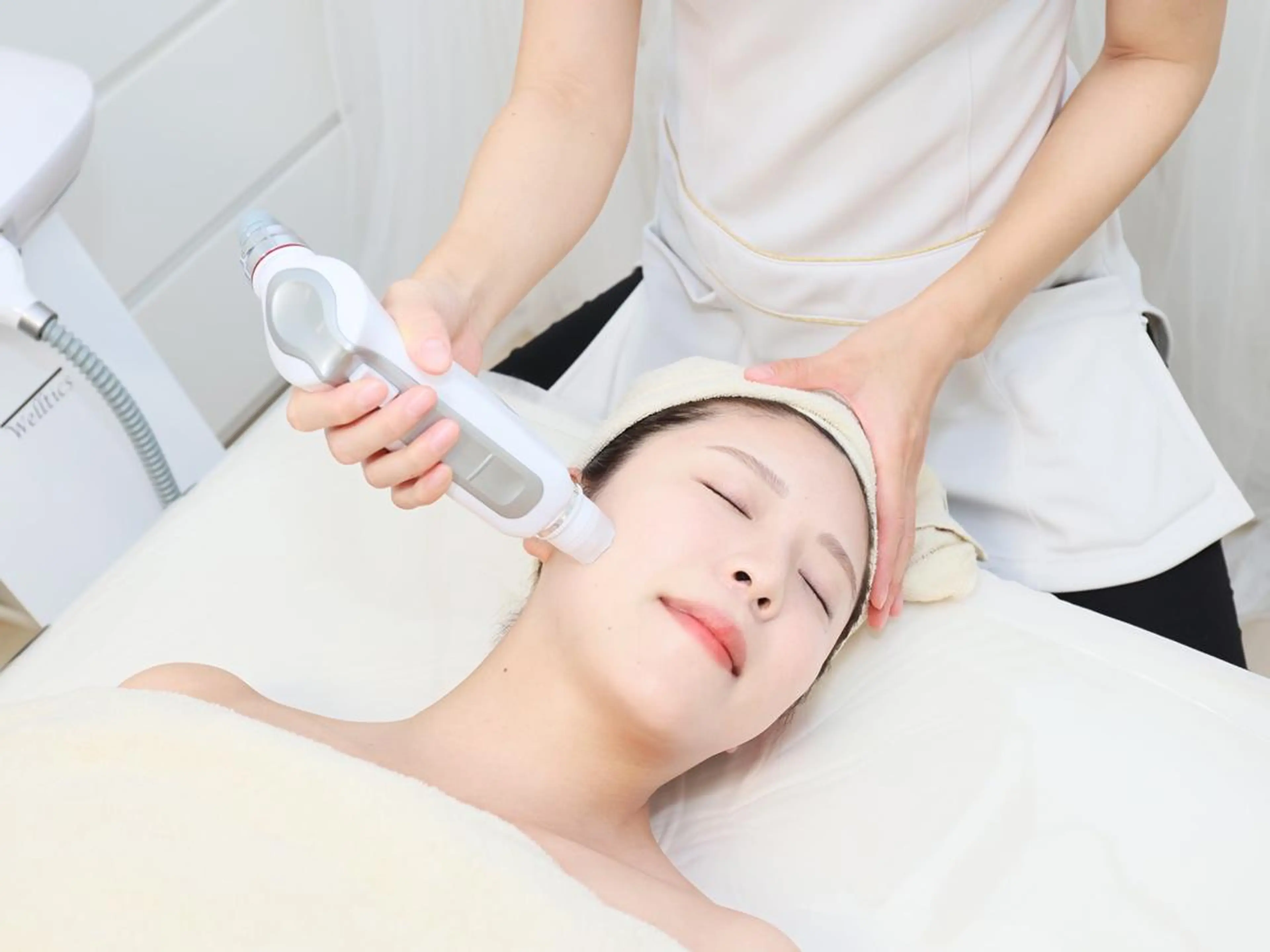 【都内で人気最新リフトUP】お顔のたるみに◎ サーマトリックス¥17000→¥12500の写真