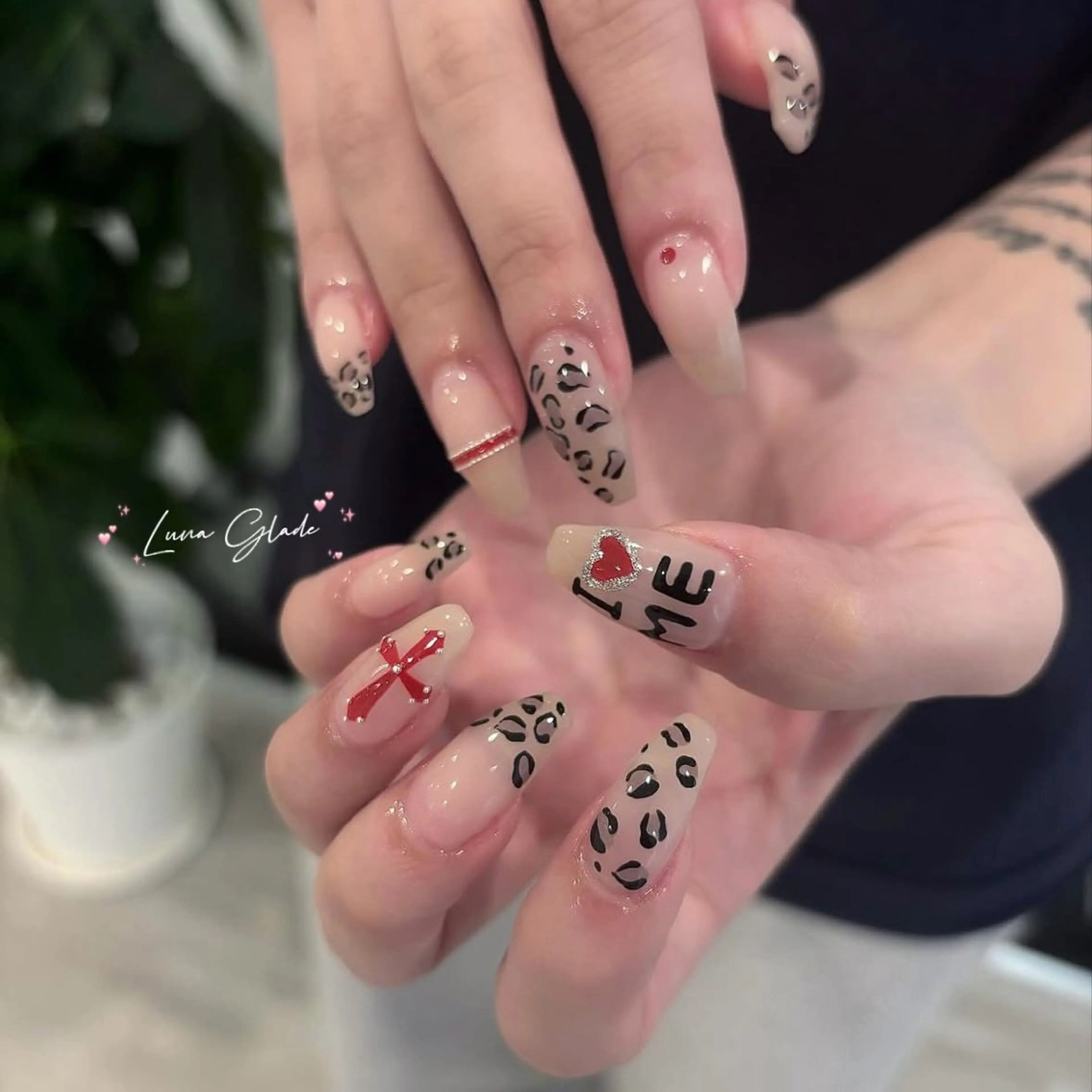 ネイル ハンドネイル Luna Glade Nail Salon所属・Luna Gladeのネイルデザイン