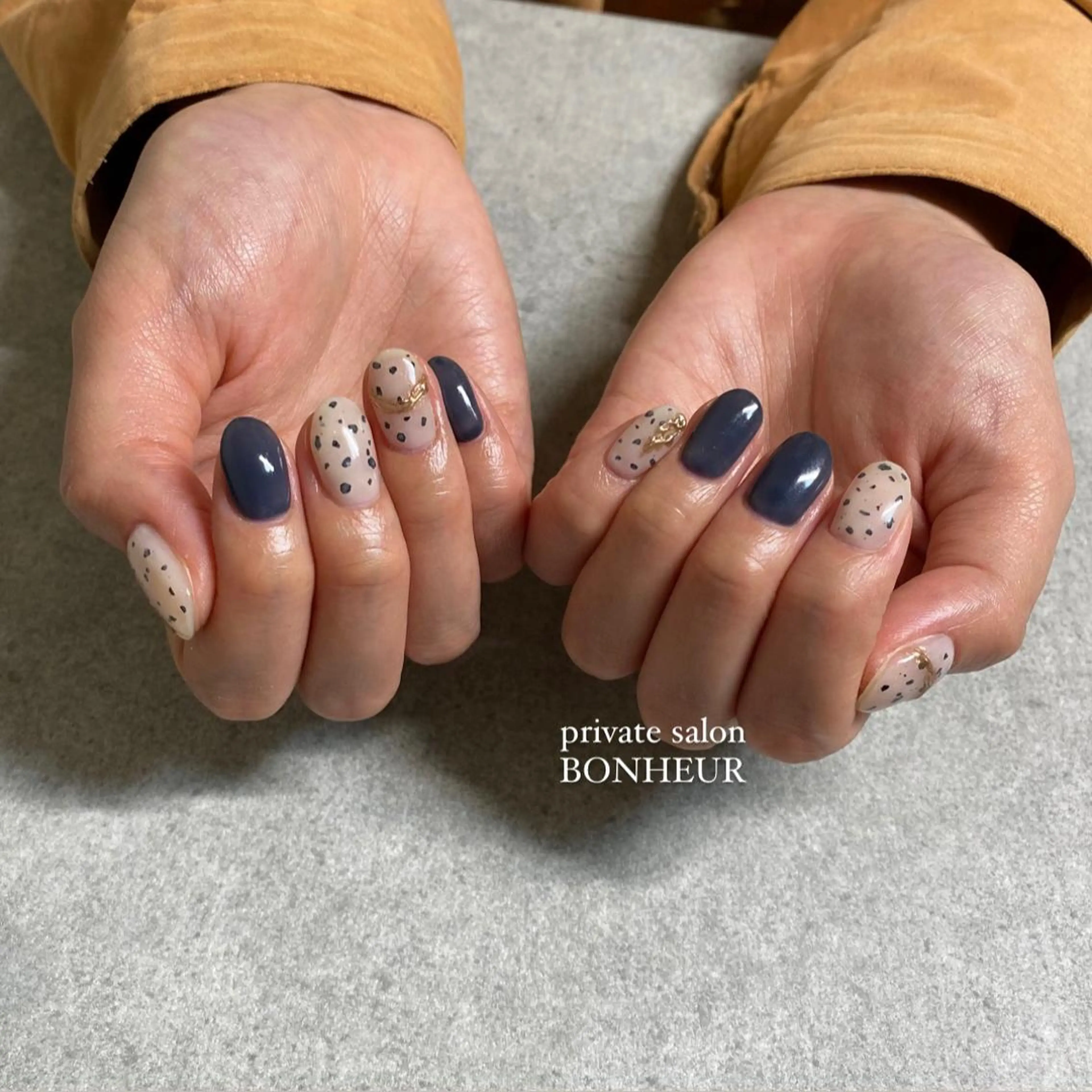 ネイル ハンドネイル BONHEUR Annaのネイルデザイン
