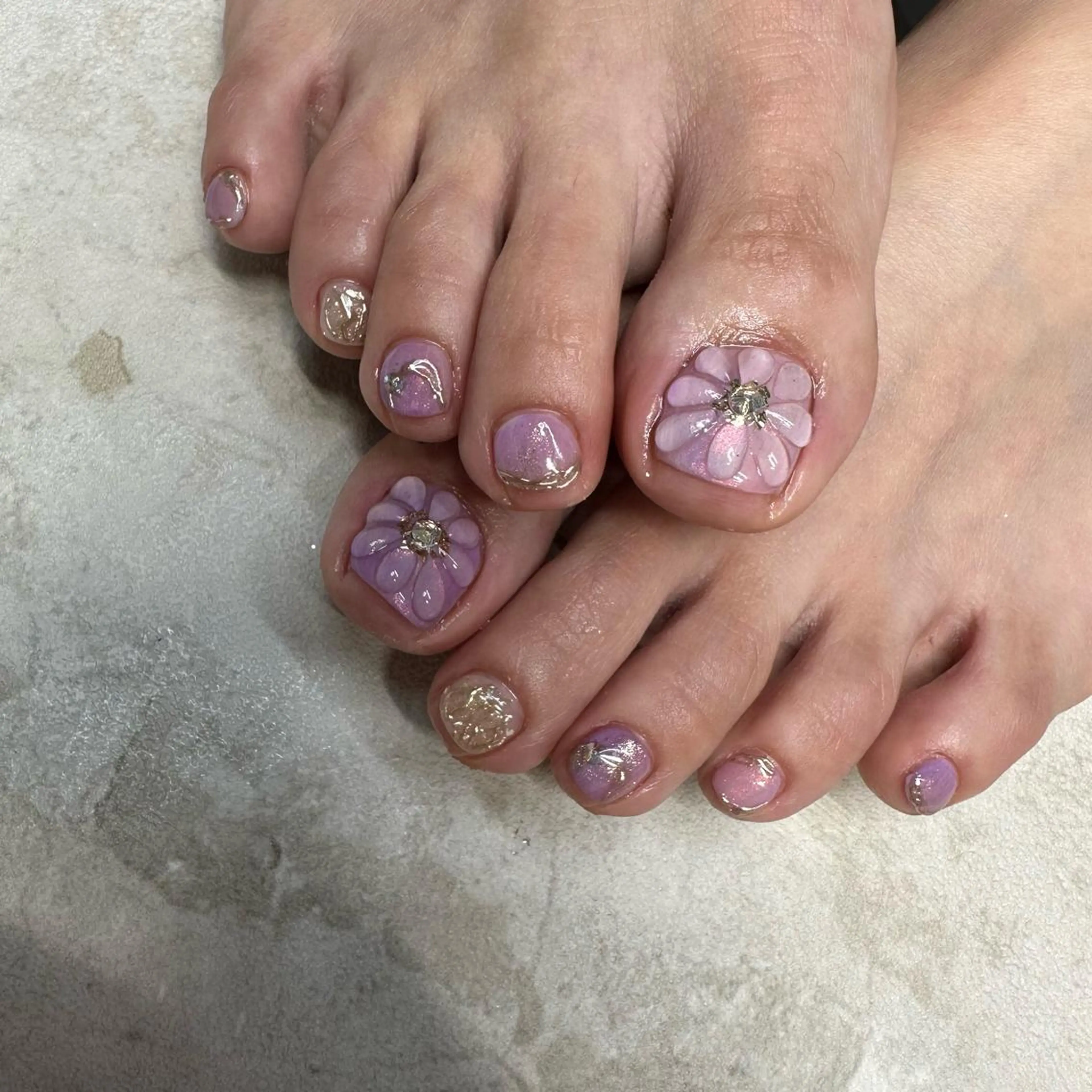 ロング カラー ヘアアレンジ キッズ ネイル マツエク・マツパ アイブロウ 福田 加奈のネイルデザイン