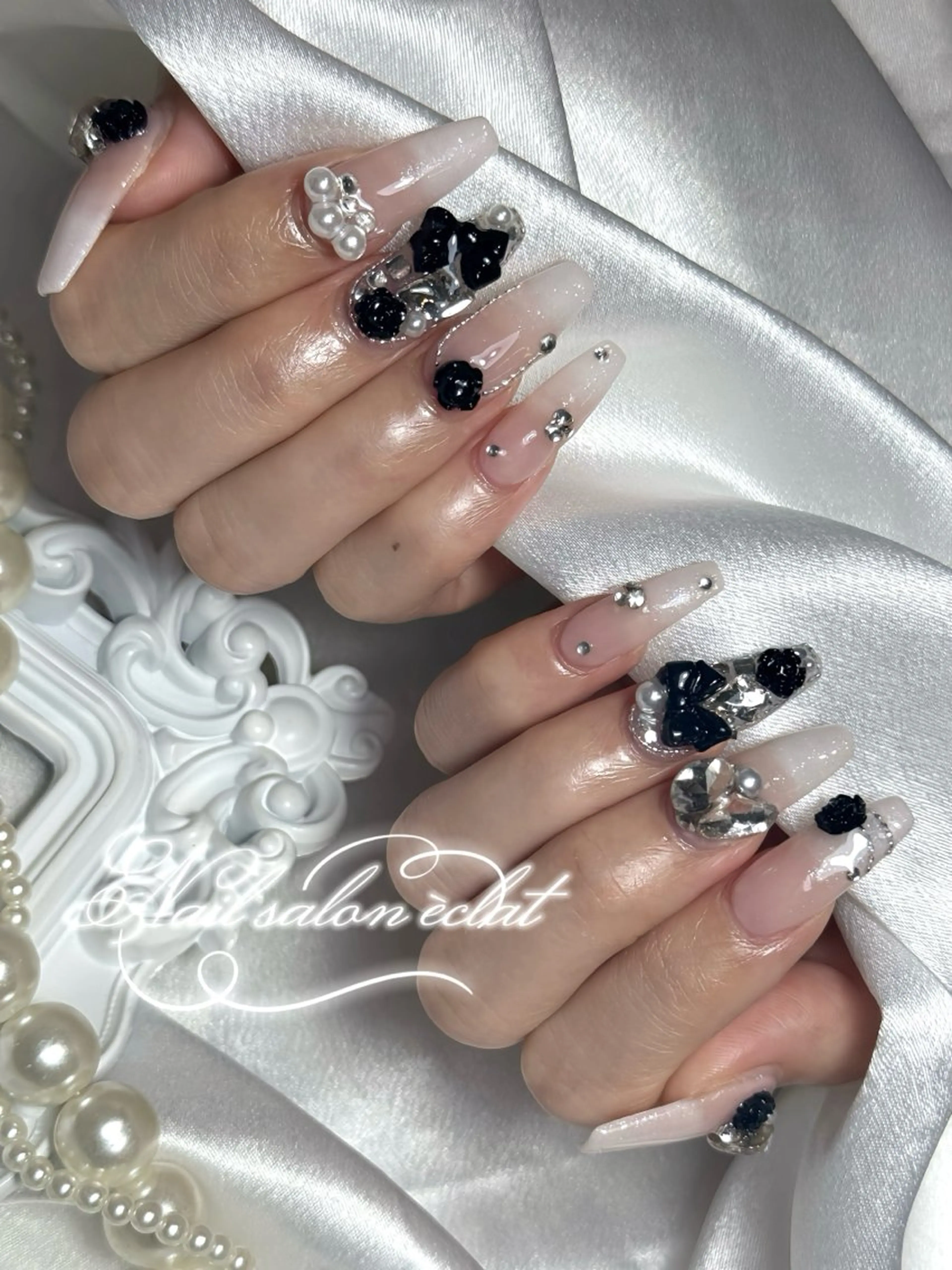 ネイル リボン ハンドネイル éclat ⸝꙳.⋆ 栄｜久屋大通のネイルデザイン