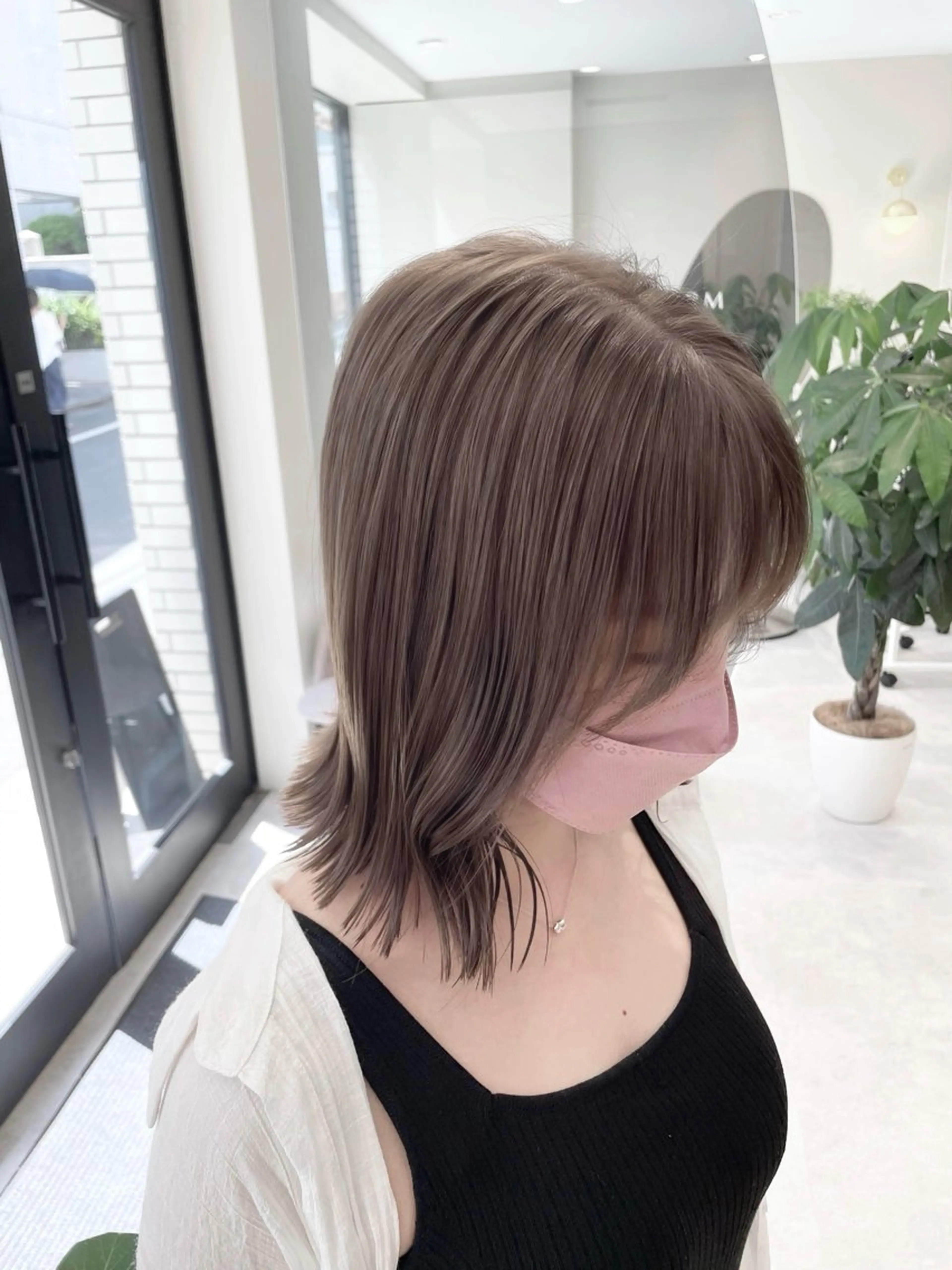 ミディアム カラー ブリーチ ブリーチなしカラー カット ヘアカラー トリートメント ブリーチなし/透明感 カラー🕊️坂入上総のヘアスタイル