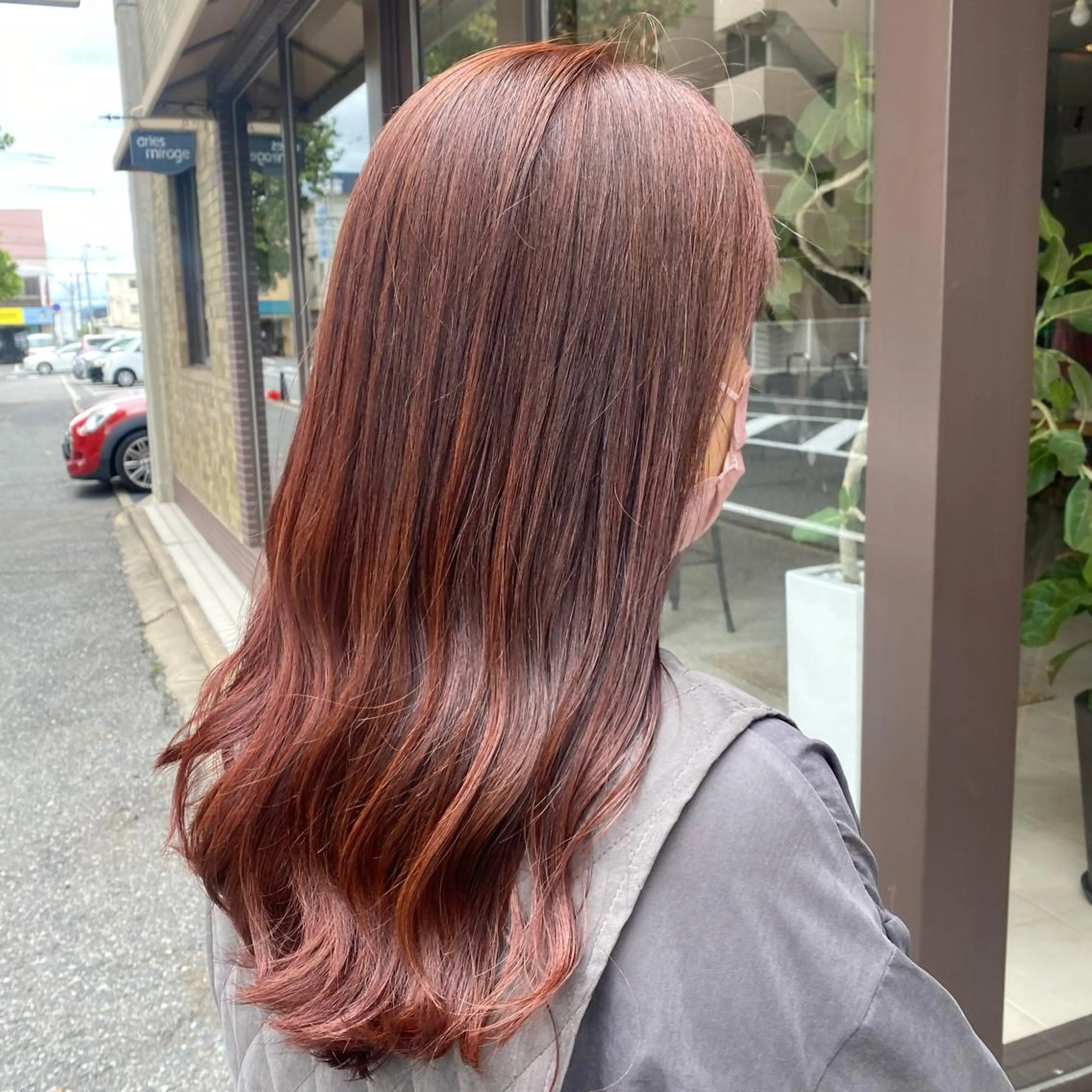 ロング 透明感カラー 【問屋町】moe🪿のヘアスタイル