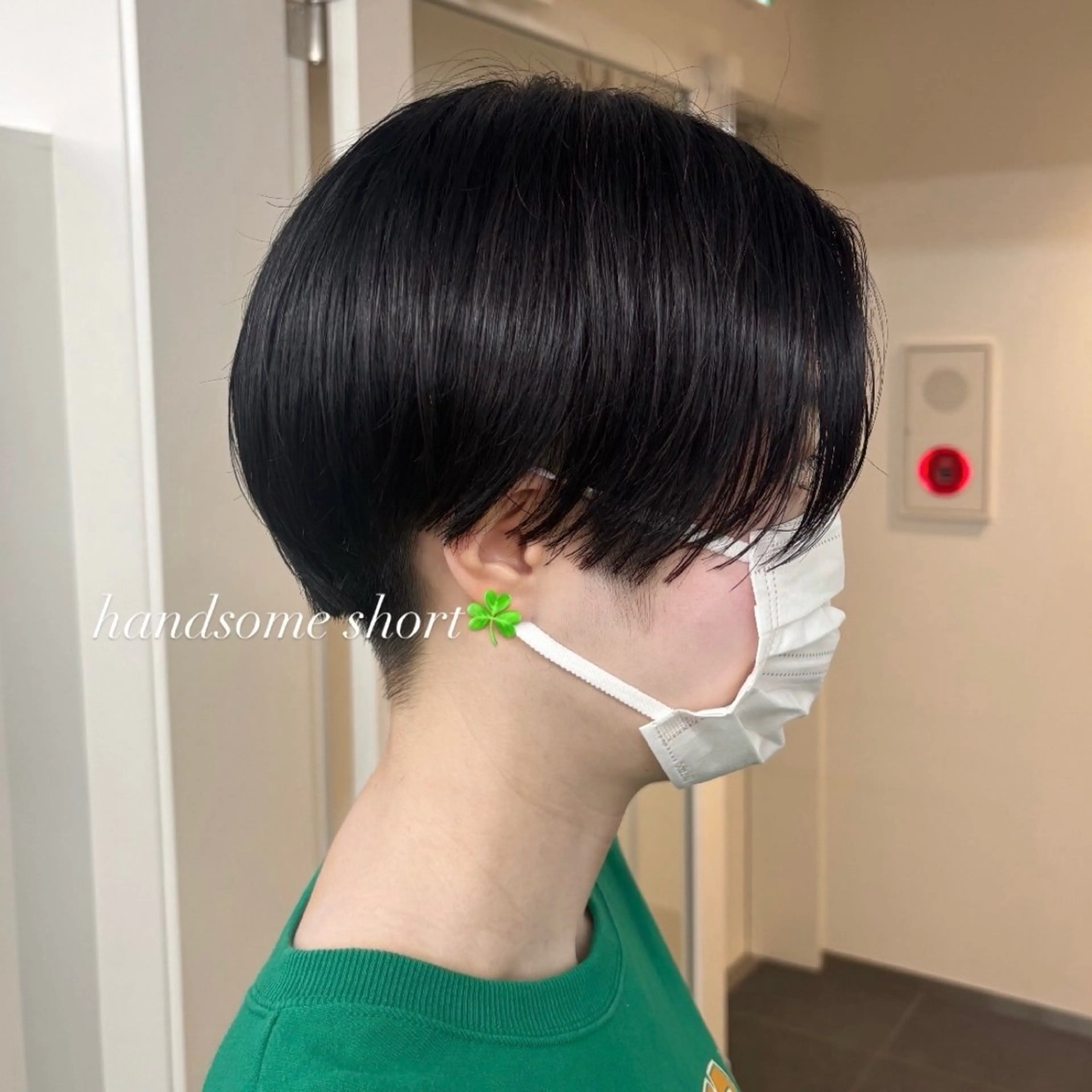 ショート ハンサムショート ショートヘア かどたはるな レイヤー/パーマのヘアスタイル
