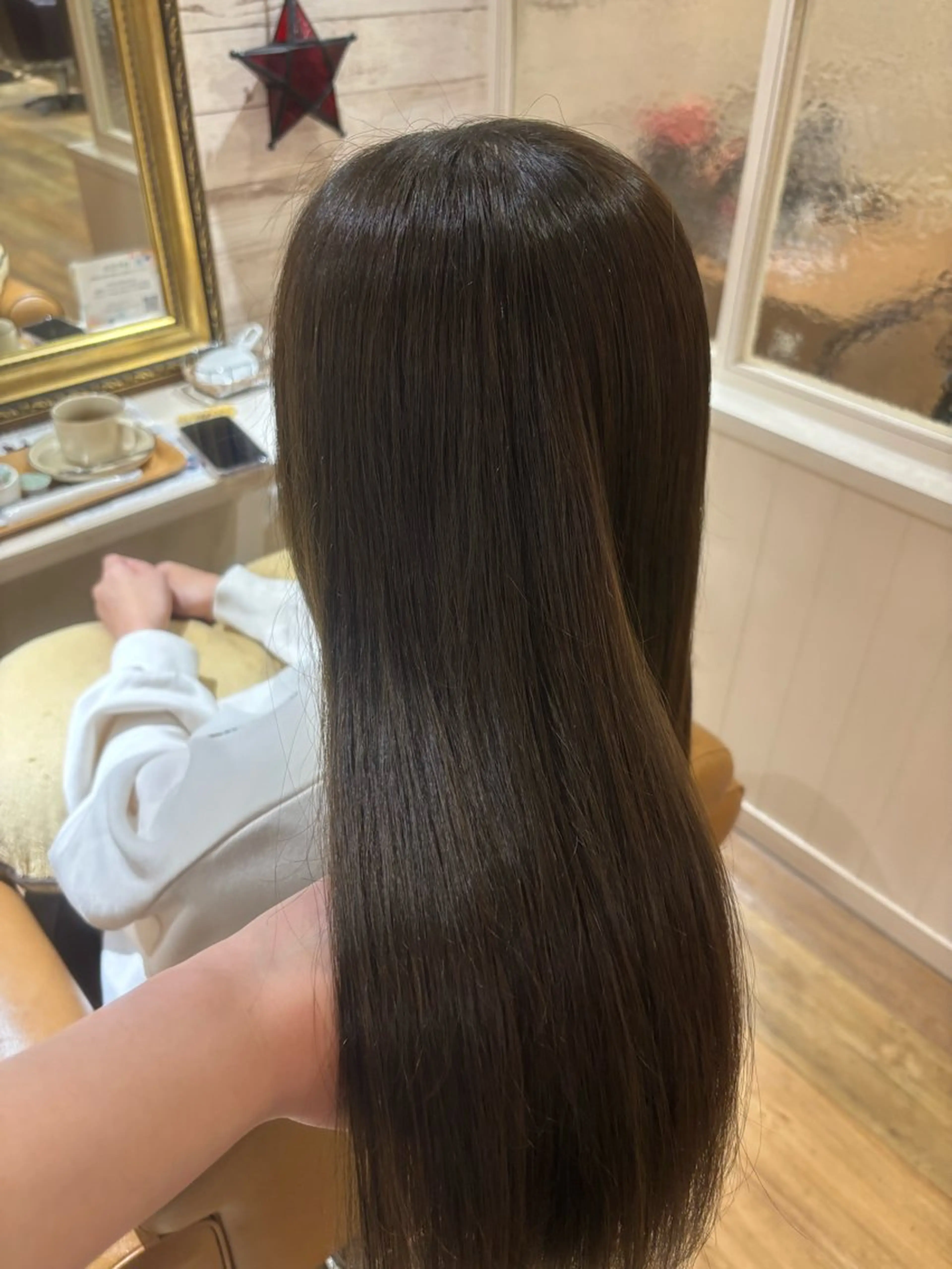 ロング ヘアカラー ヘッドスパ 一ノ瀬 琴未のヘアスタイル