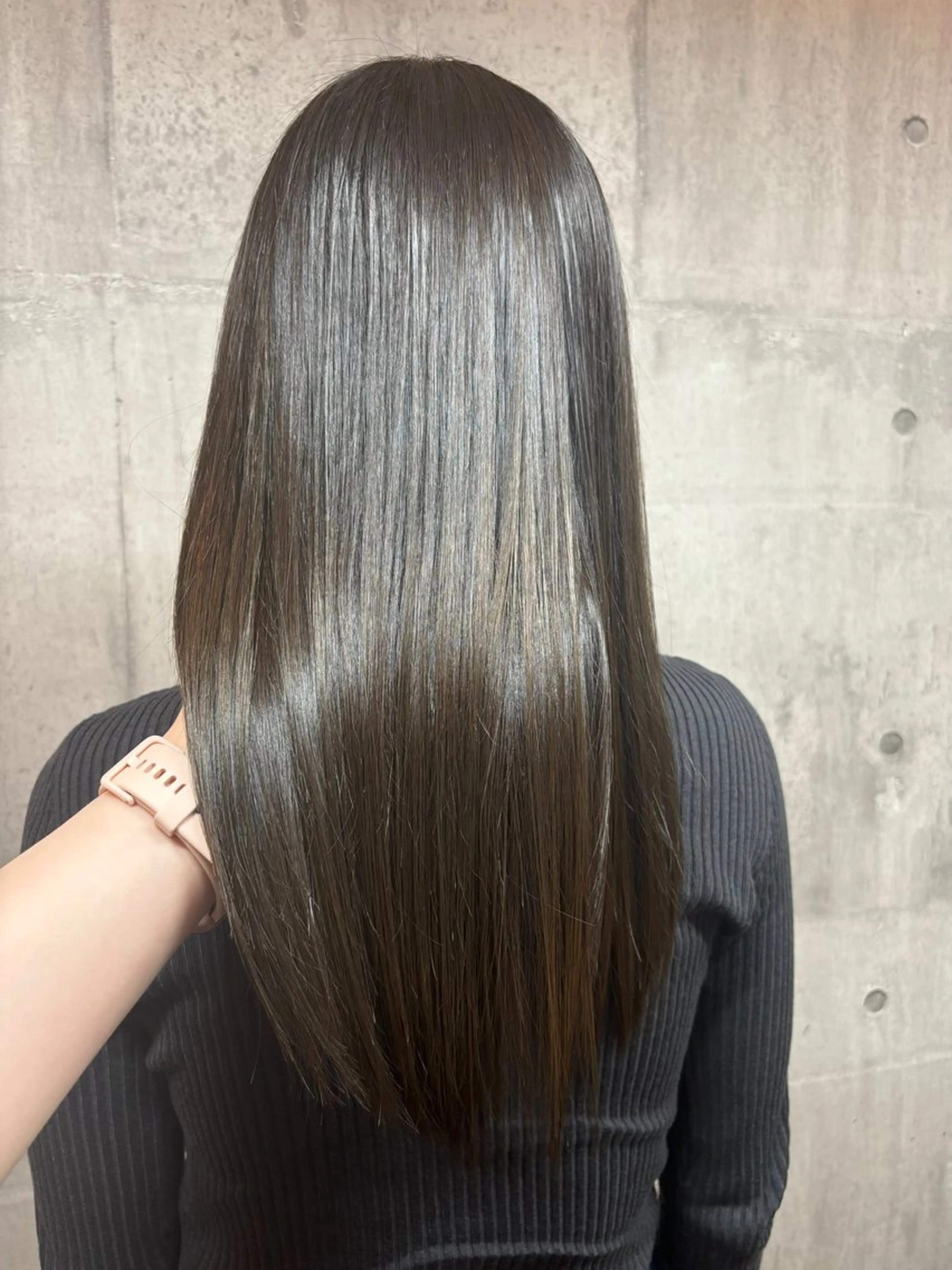 ロング カラー オリーブカラー 髪質改善 トリートメント リプレイByエクラート所属・井澤 瑞希のヘアスタイル