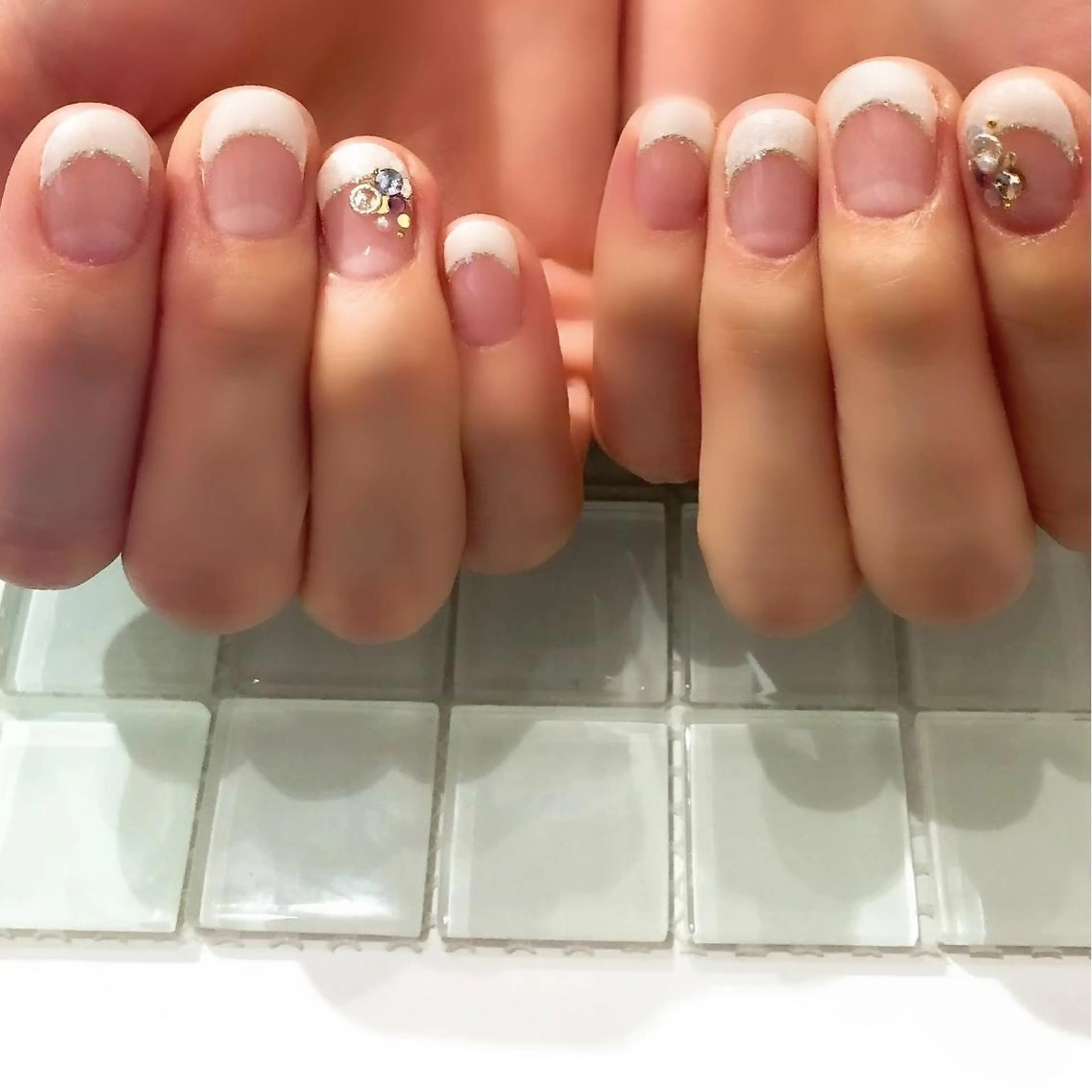 ネイル ラメ(グリッター) ストーンネイル ESPERANZA NAIL所属・SASAKI NOZOMIのネイルデザイン