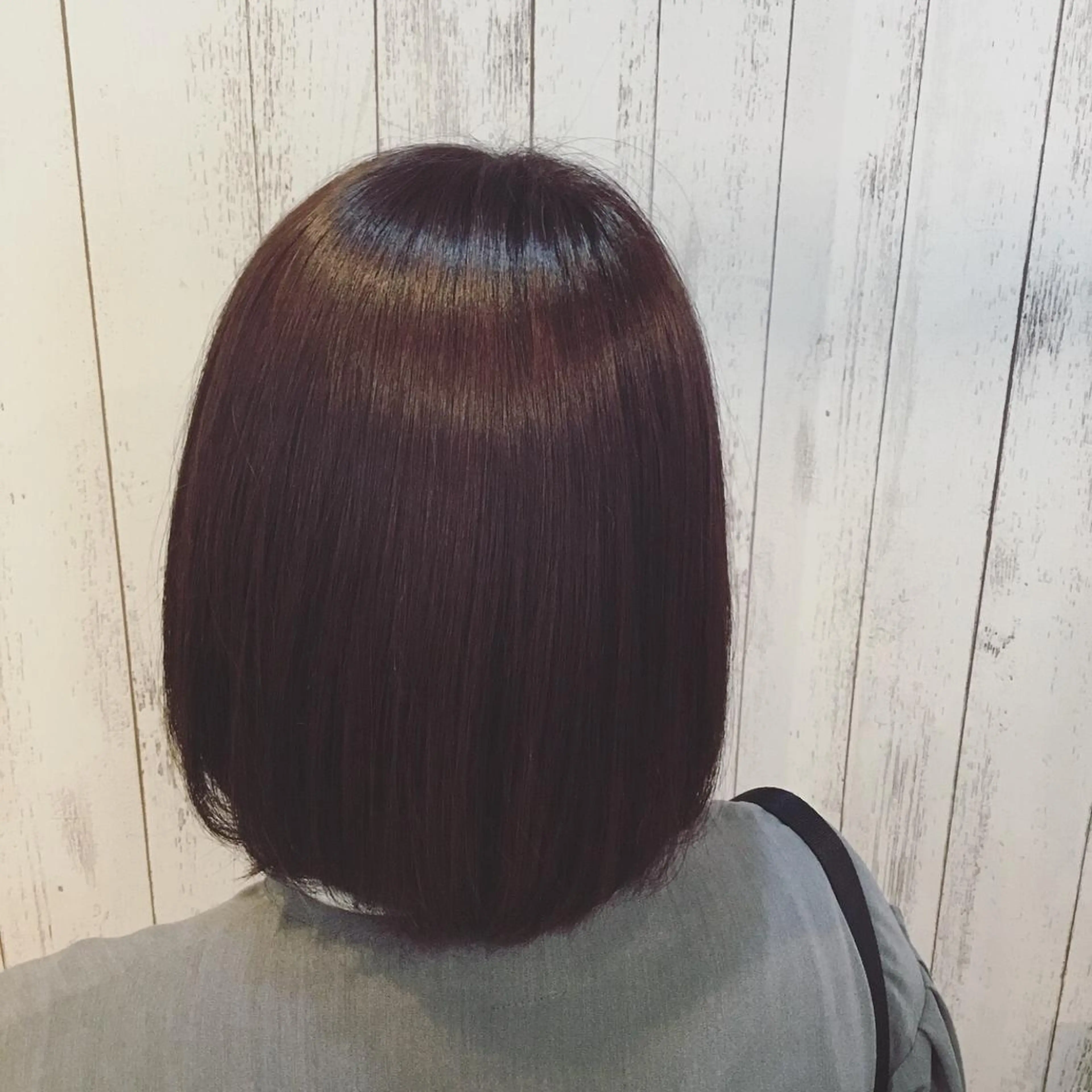 ミディアム カラー embrace エンブレイスのヘアスタイル