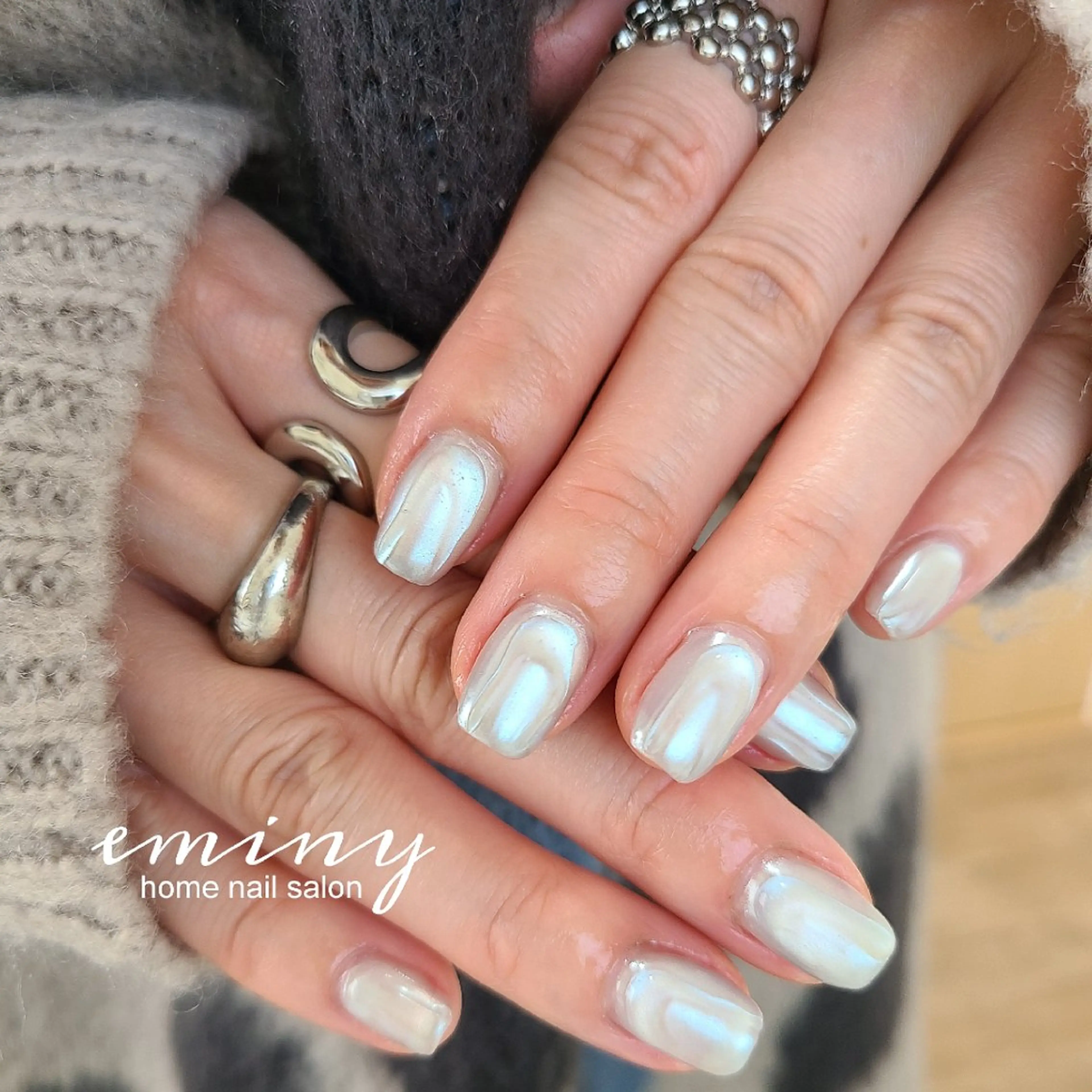 ネイル オーロラネイル ジェルネイル 氷ネイル・うるうるネイル キラキラネイル 韓国ネイル ハンドネイル nail salon  eminyのネイルデザイン