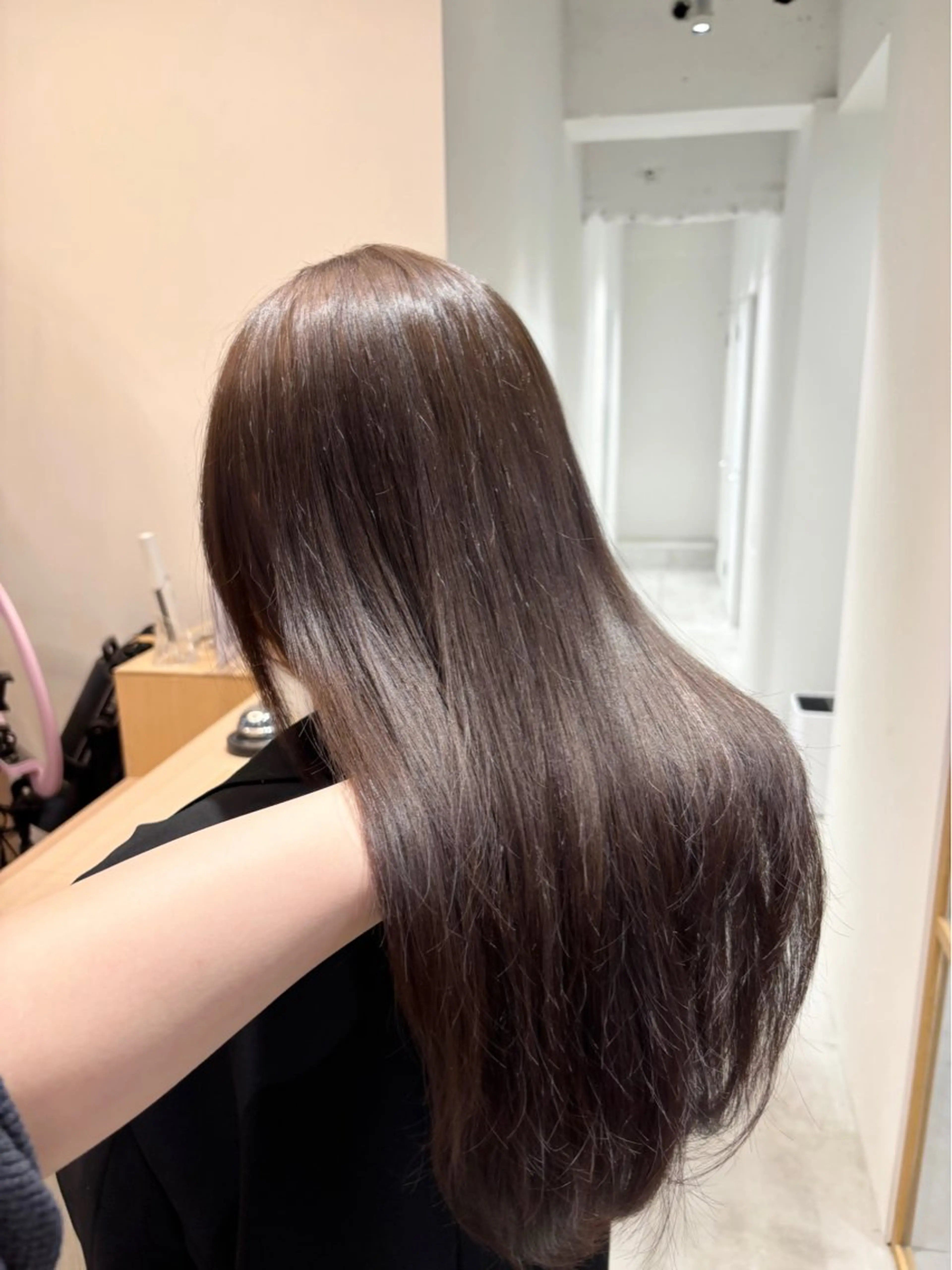 ロング カラー ヘアカラー トリートメント ヘッドスパ PATIONN所属・透明感/ベージュ/ 顔周り/yuna.のヘアスタイル