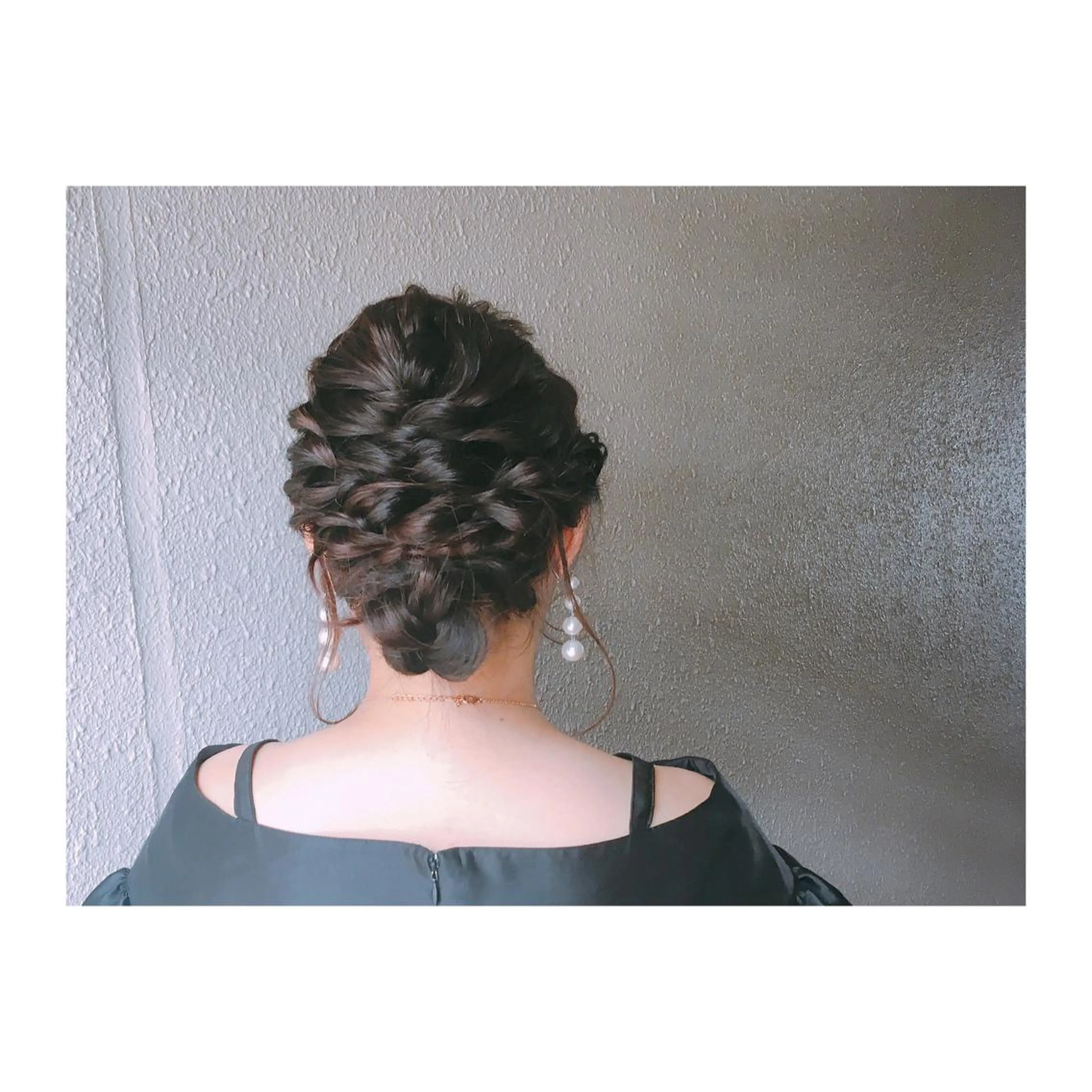 ミディアム サダハルカ ｜chouetteのヘアスタイル