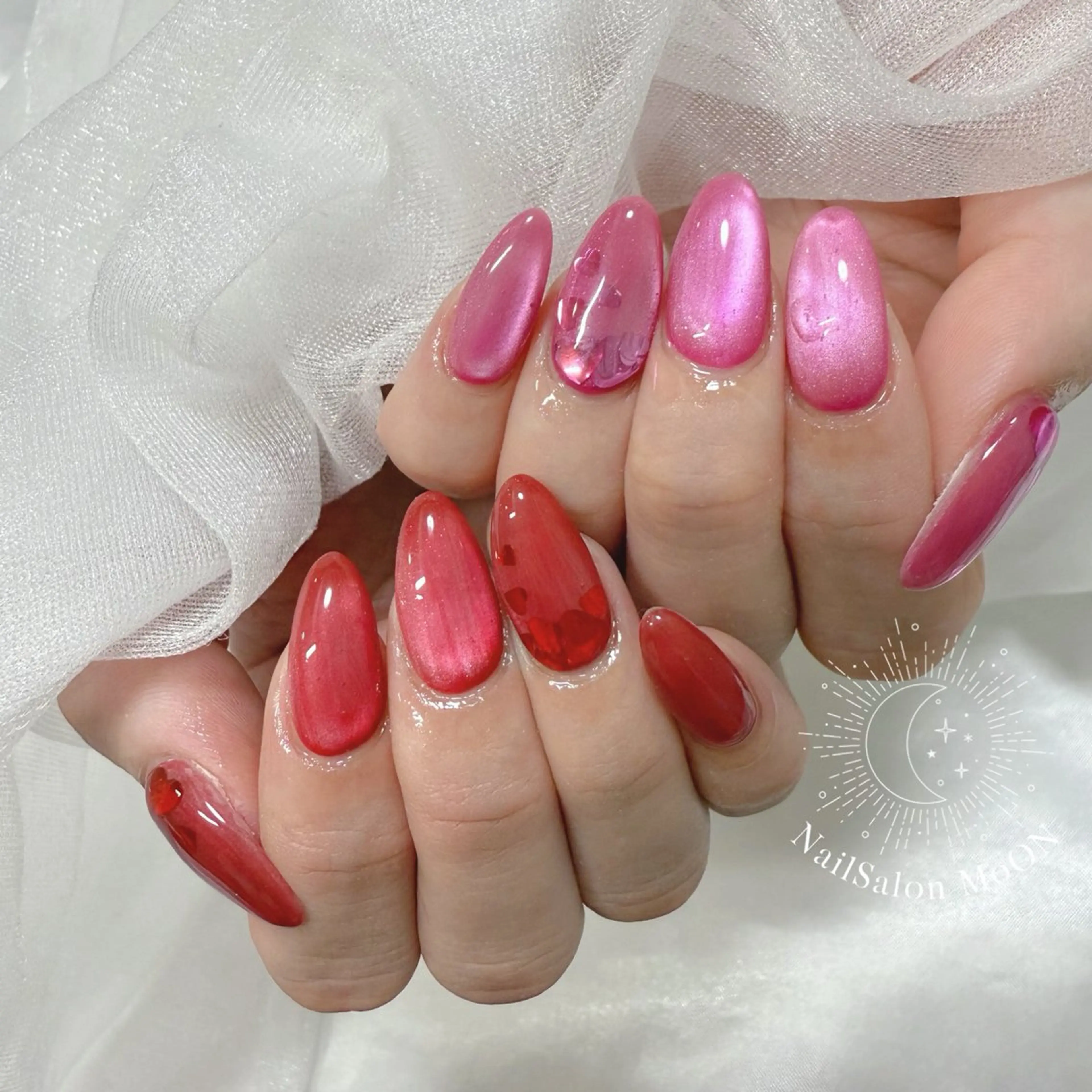 ネイル マグネットネイル MoON...❤︎ MeGuのネイルデザイン