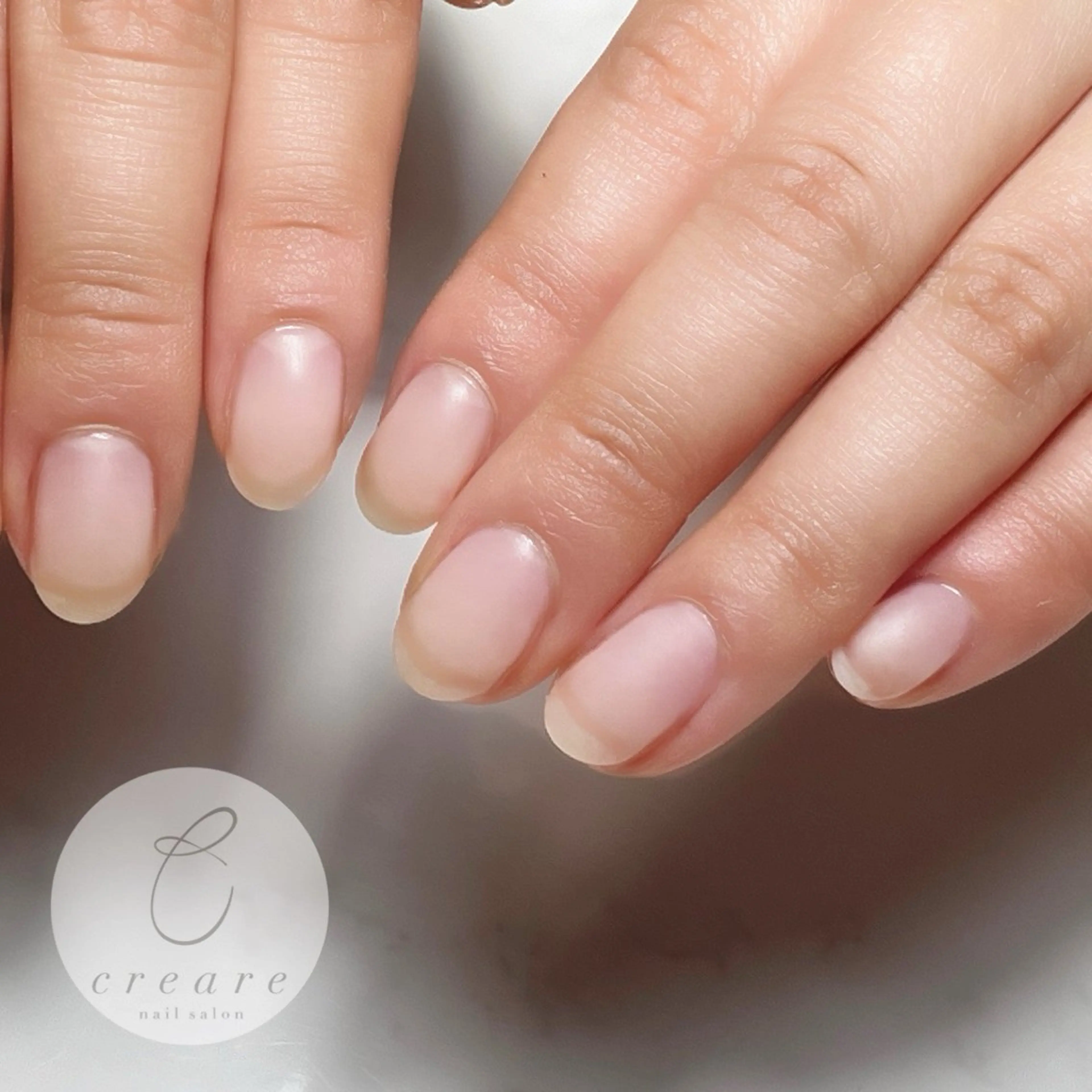 自爪風ネイル（マット仕上げ）の写真