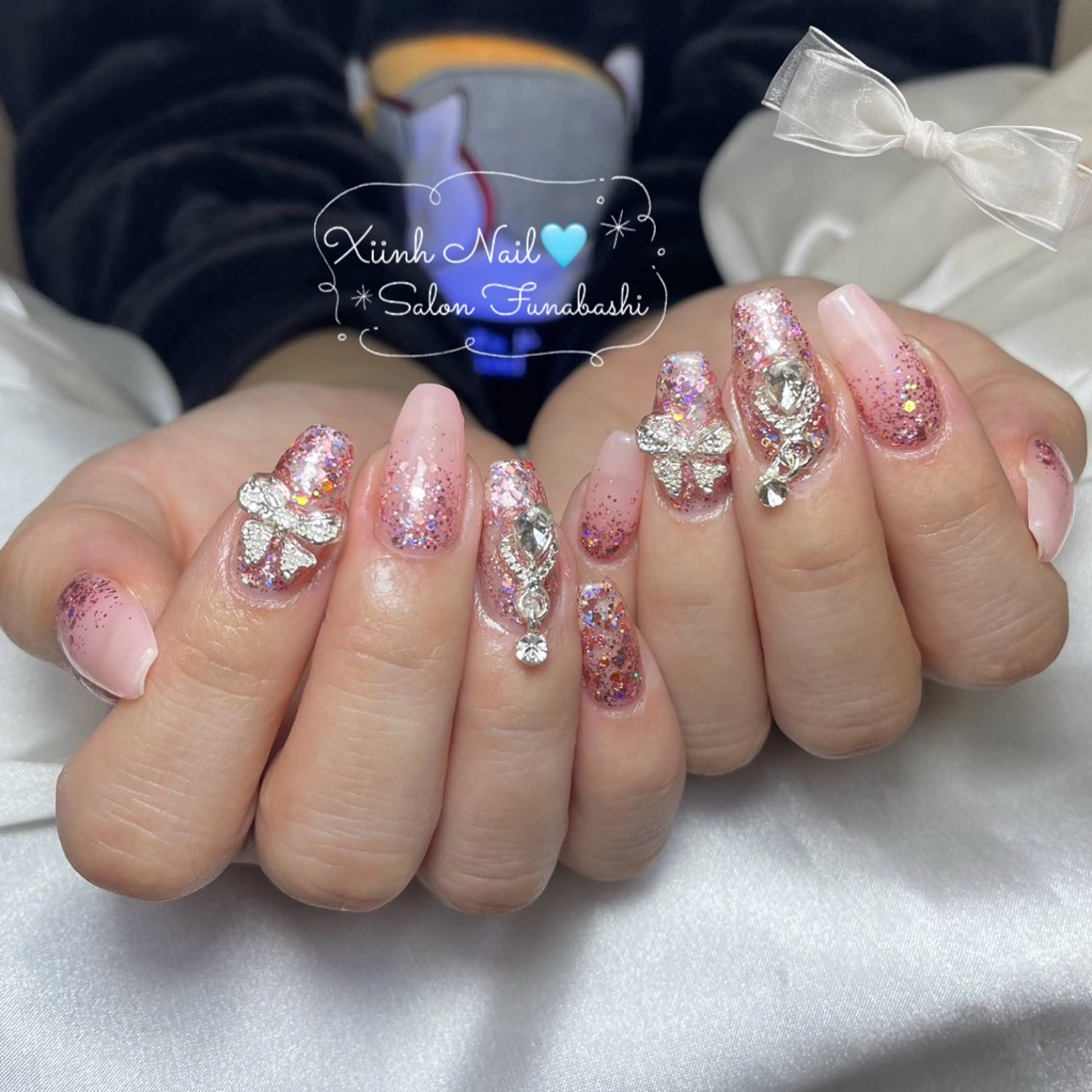 ネイル ブラウン チークネイル 桜ネイル 長さ出し フットネイル ハンドネイル XIINH NAIL SALONのネイルデザイン