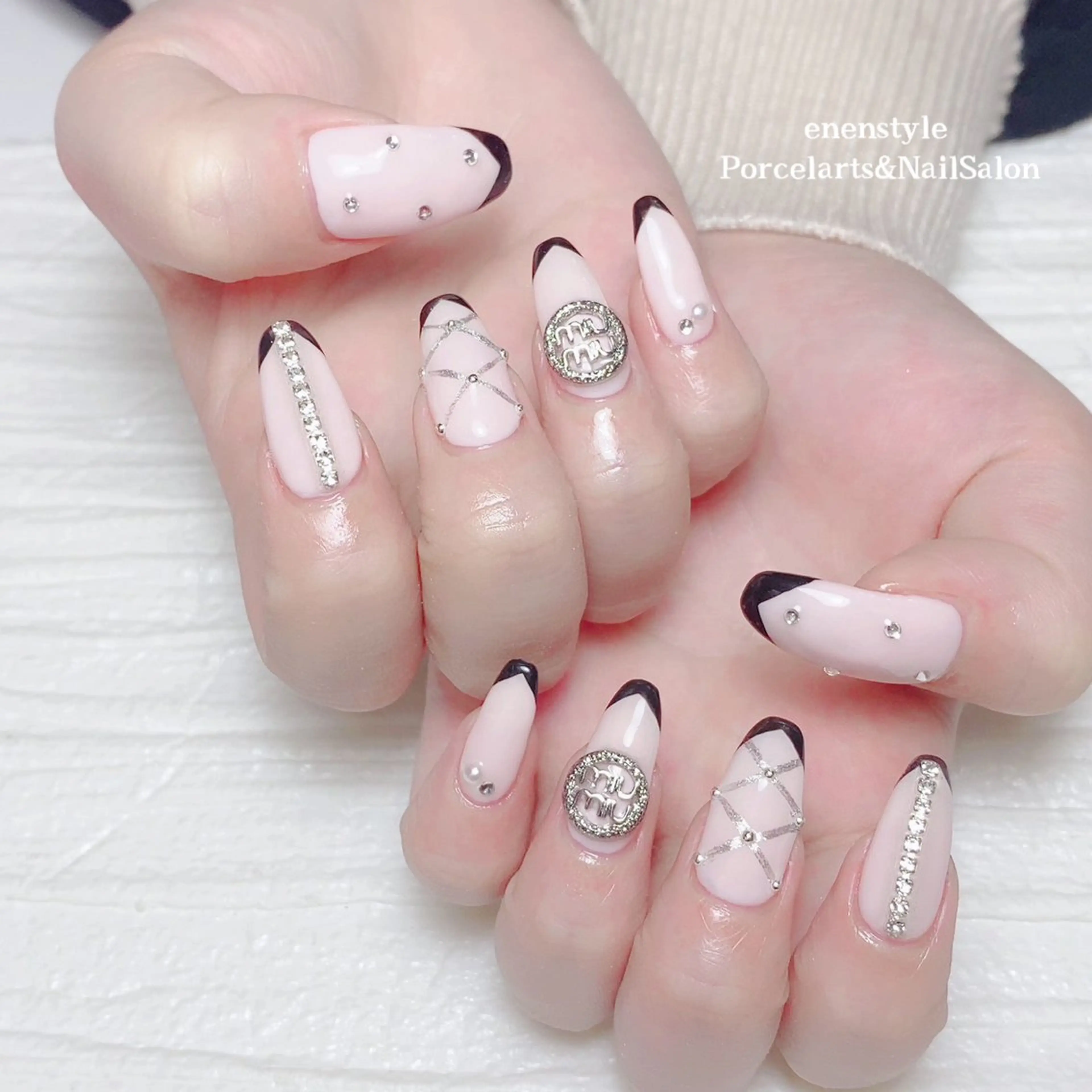 ネイル 👑enen style👑のネイルデザイン