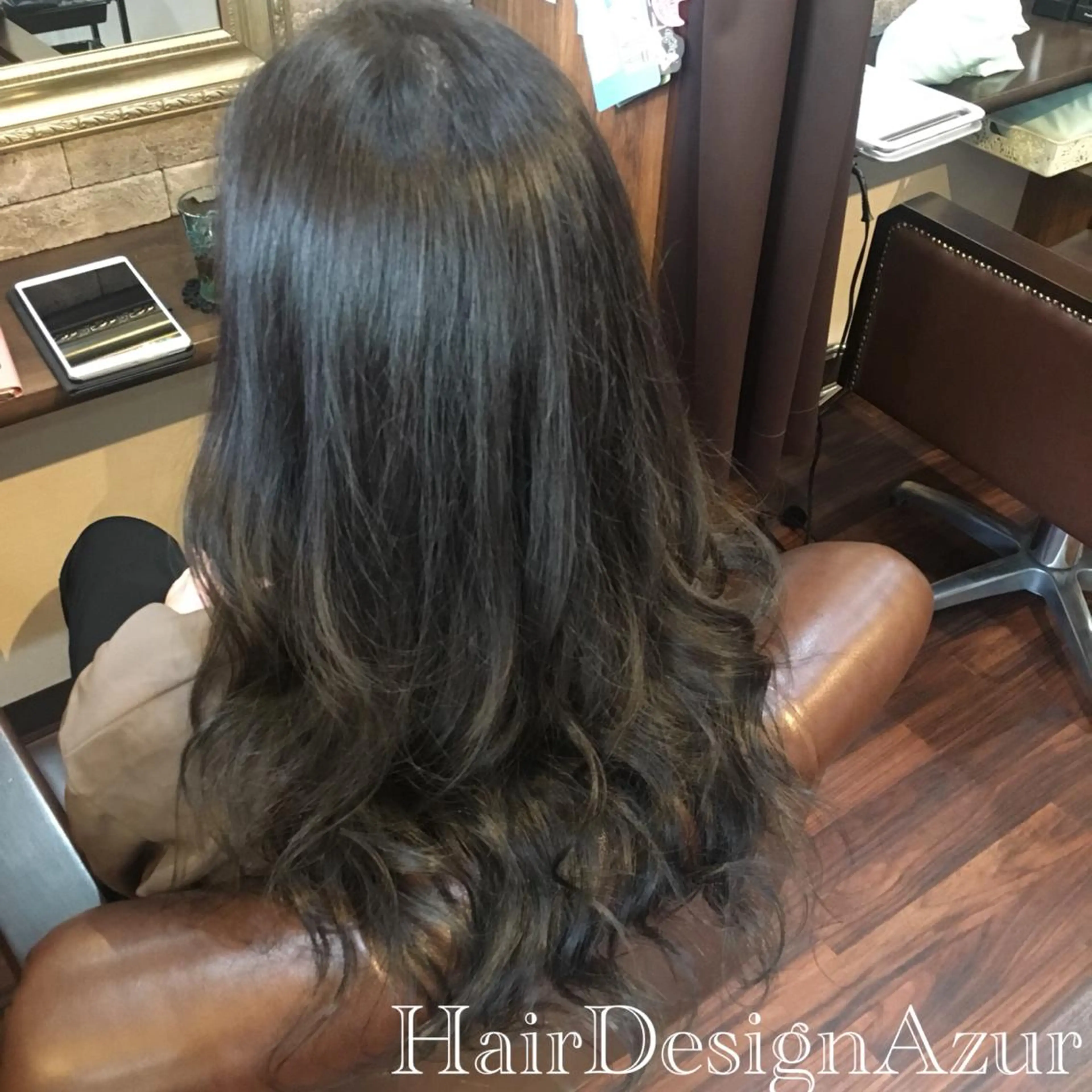 ロング カラー HairDesign Azurのヘアスタイル