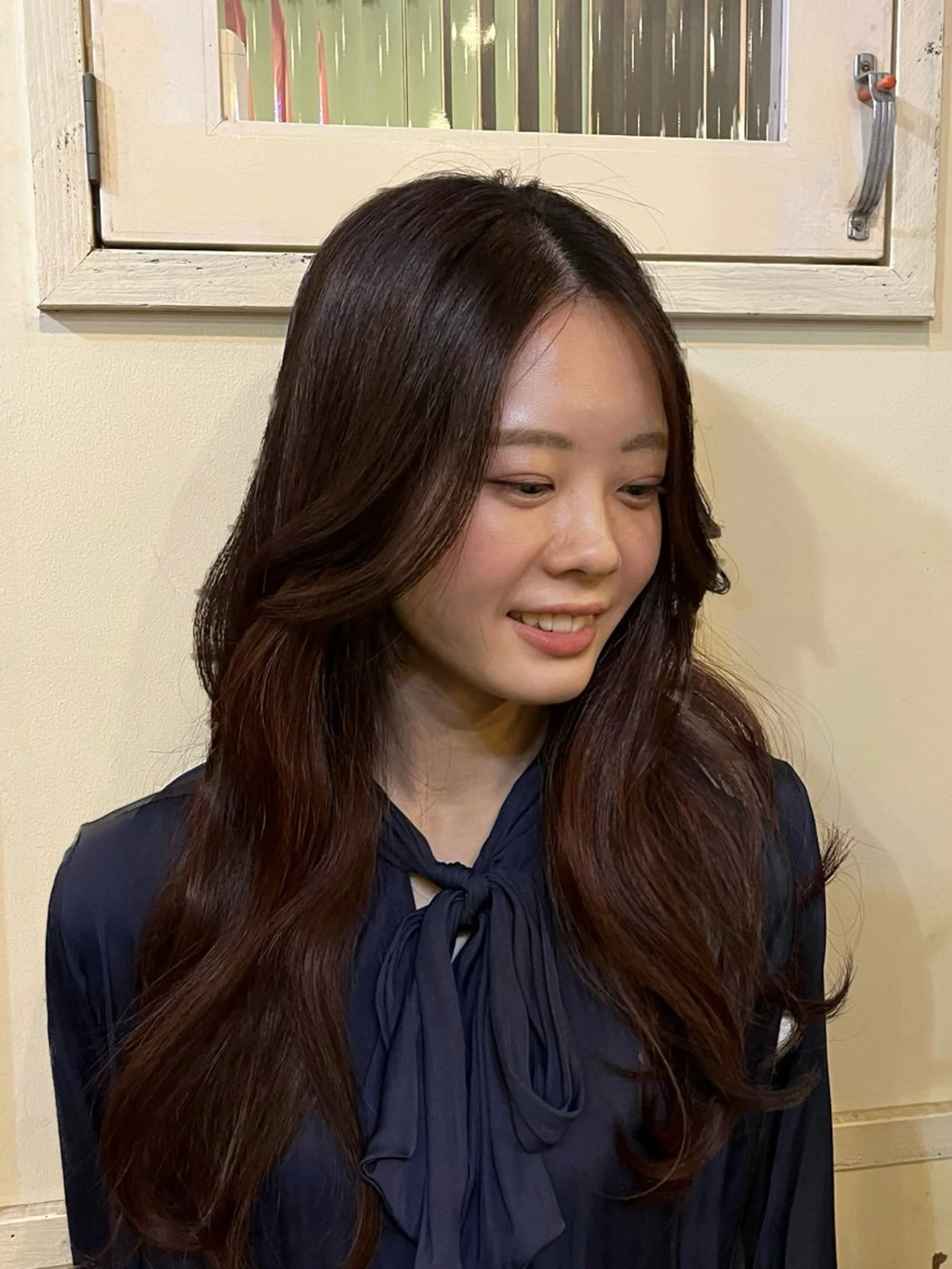 ロング ヘアカラー 竹島 綾乃のヘアスタイル