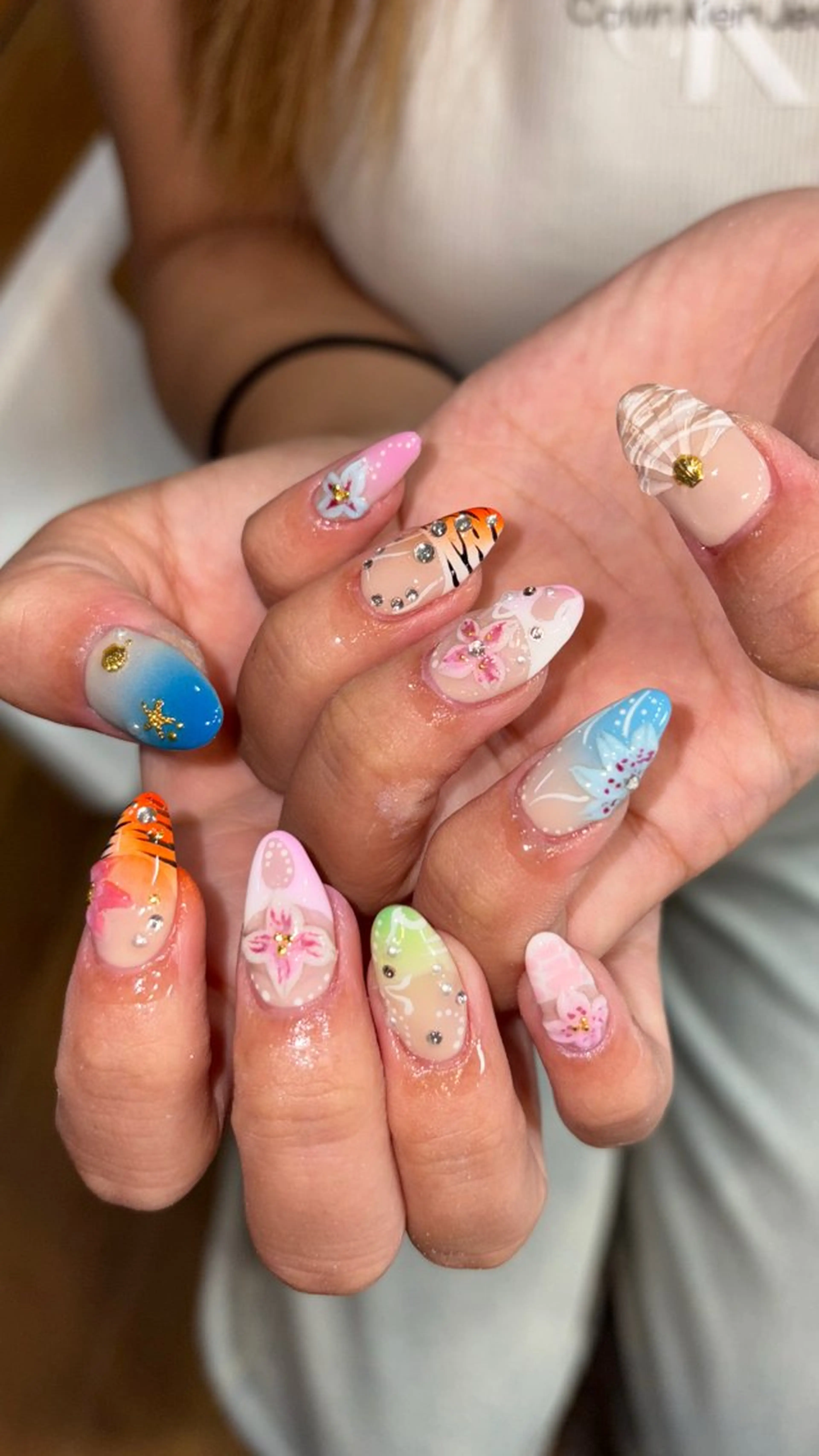 ネイル ハンドネイル ⟡.·coco⟡.· 1月予約受付中のネイルデザイン