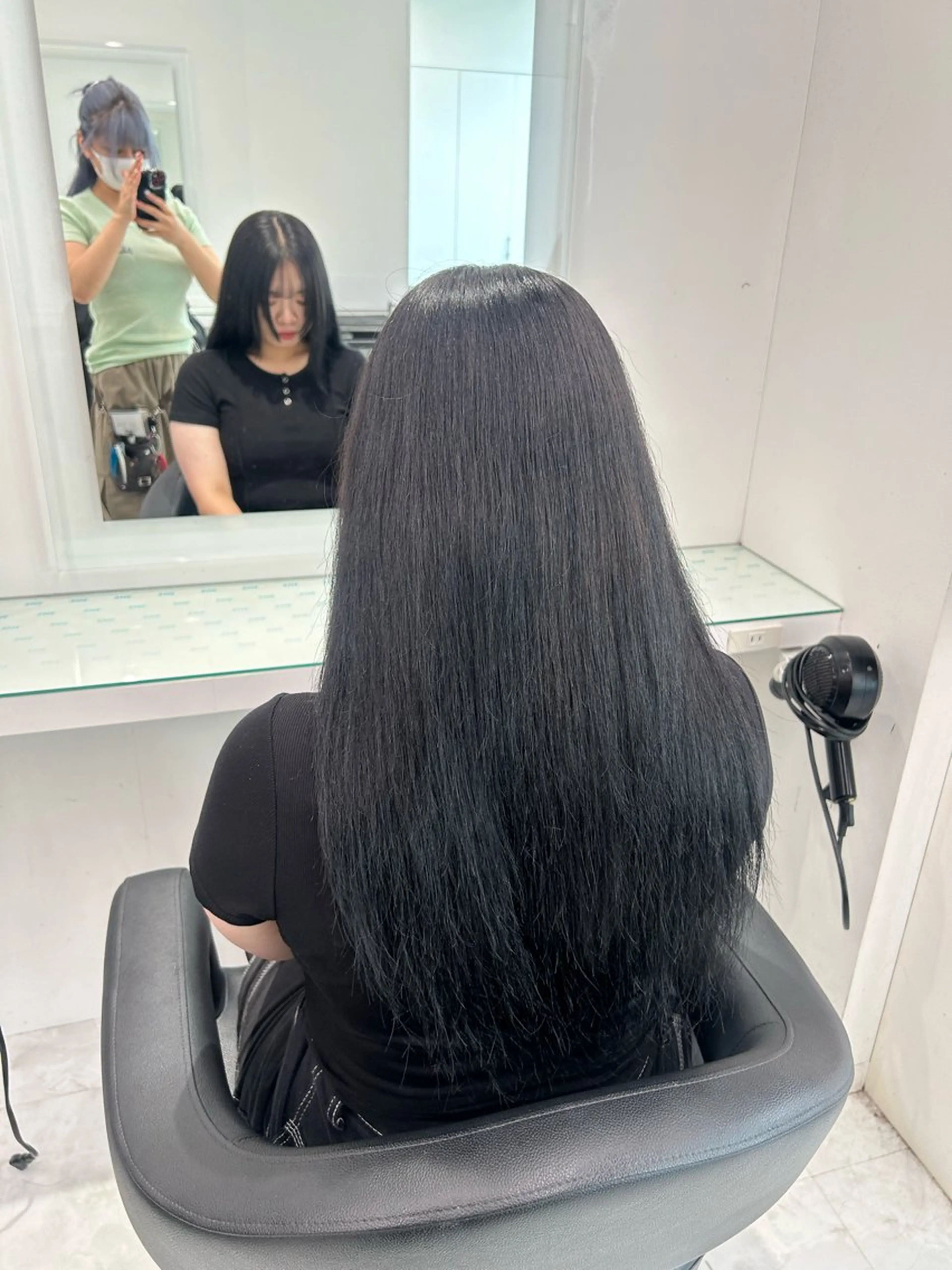 ロング カラー ヘアカラー トリートメント ヘアセット 🩷暖色カラー🩷 BONのヘアスタイル