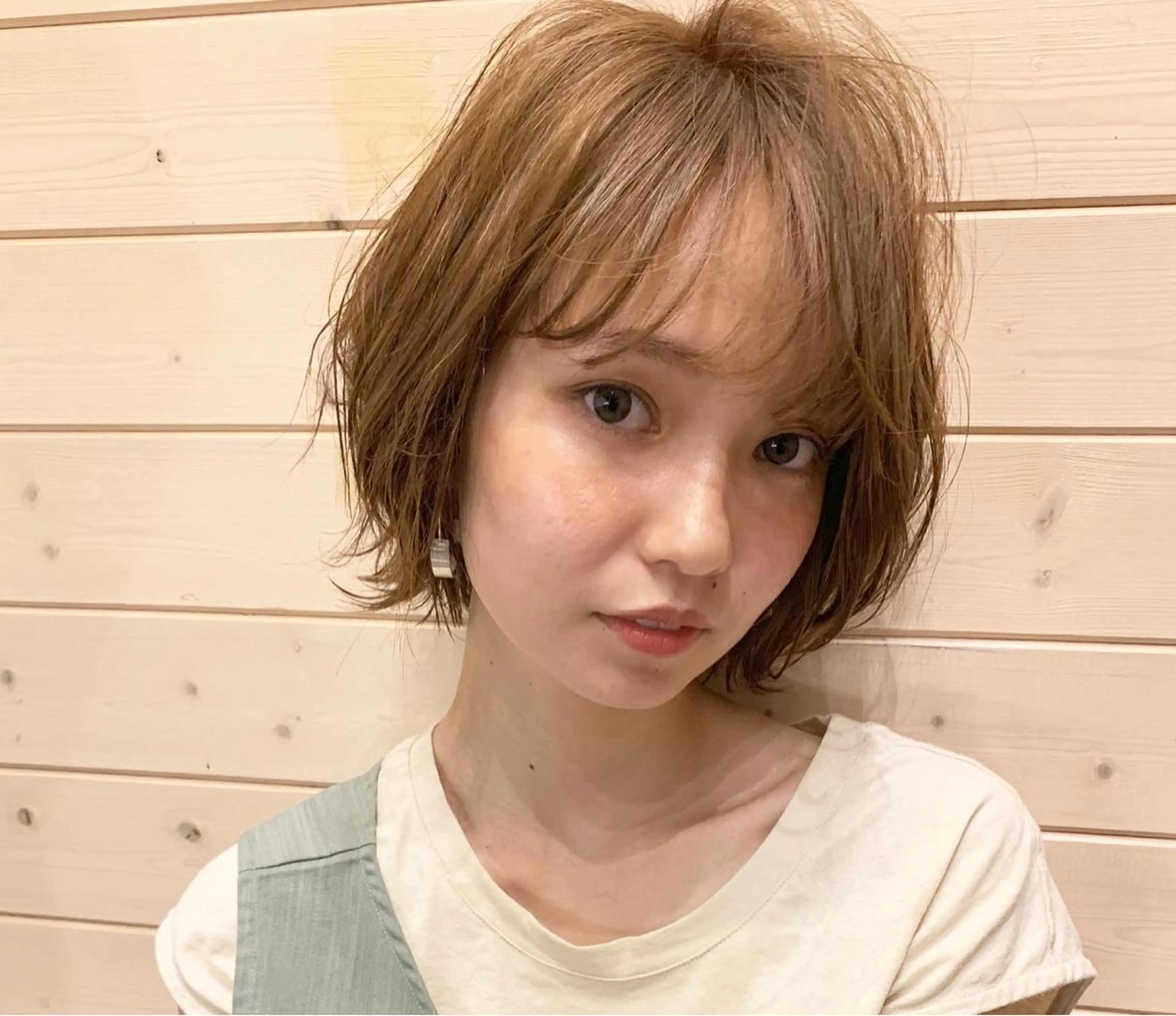 ショート カラー パーマ toi【トワ】所属・安達 俊亮のヘアスタイル