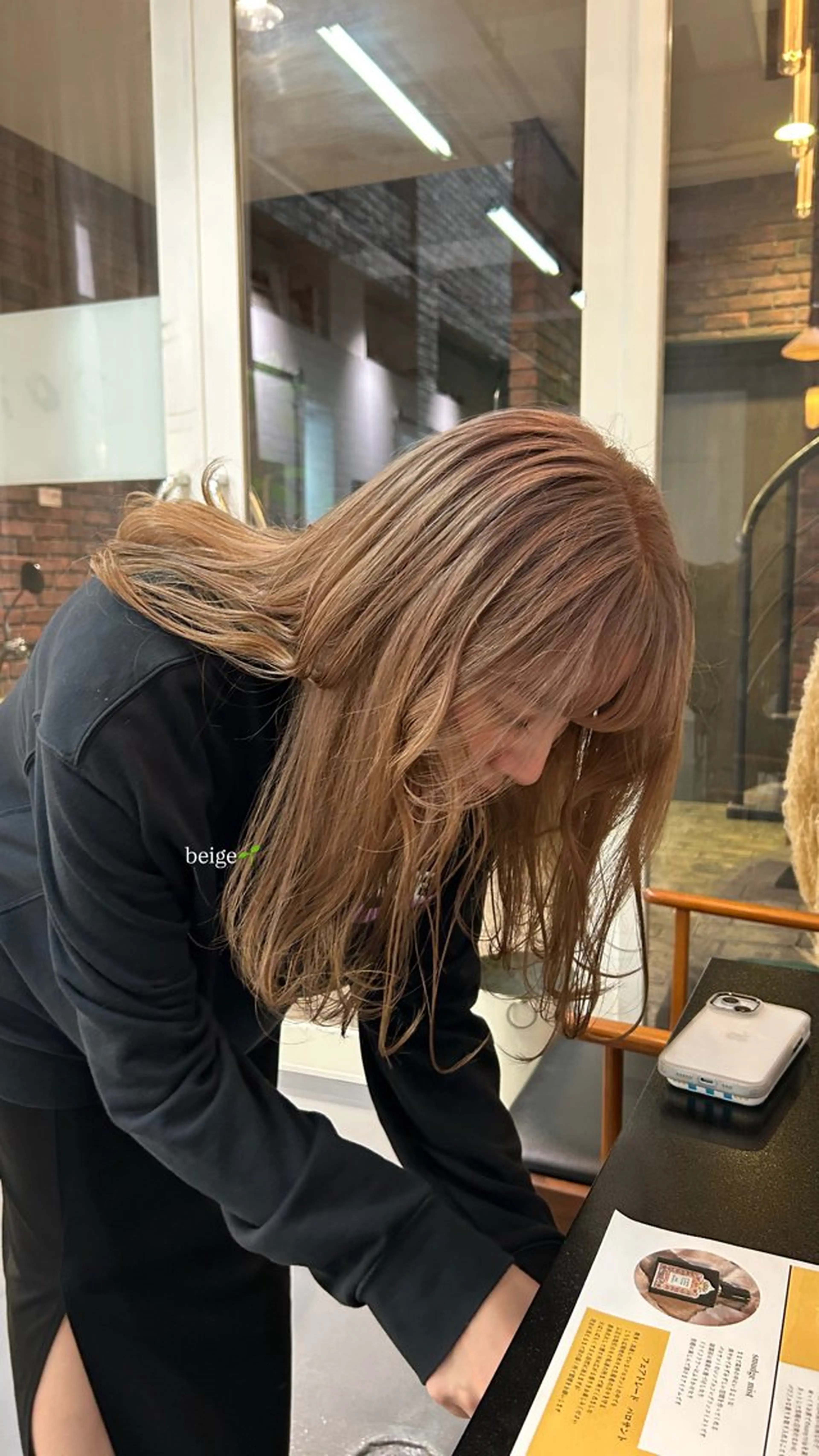 カラー ooit所属・田崎 文香のヘアスタイル