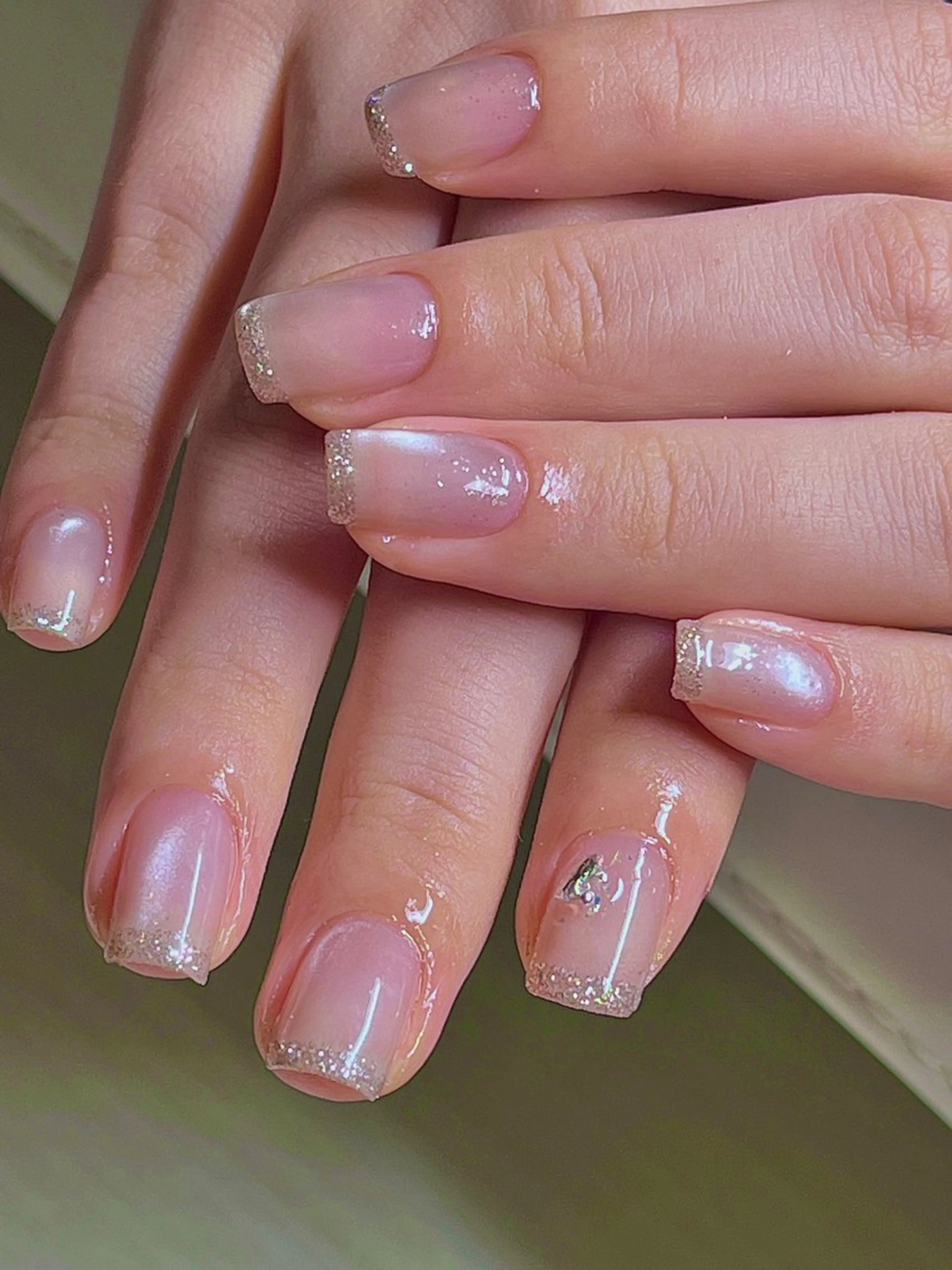 ネイル 韓国ネイル マグネットネイル シンプルネイル ワンホンネイル ハンドネイル haku mioのネイルデザイン