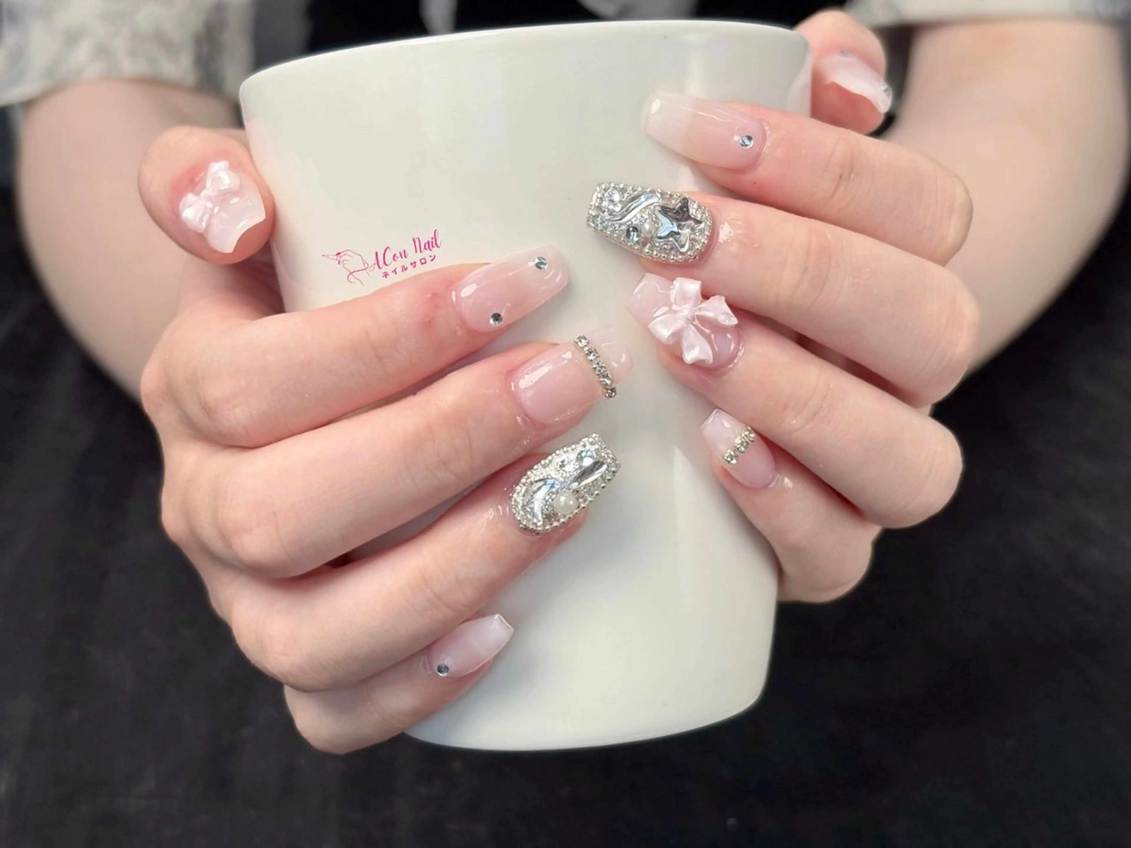 ネイル 桜ネイル 長さ出し フラワーネイル フレンチネイル ジェルネイル ハンドネイル AConNailSalon所属・ACon NailSalonのネイルデザイン