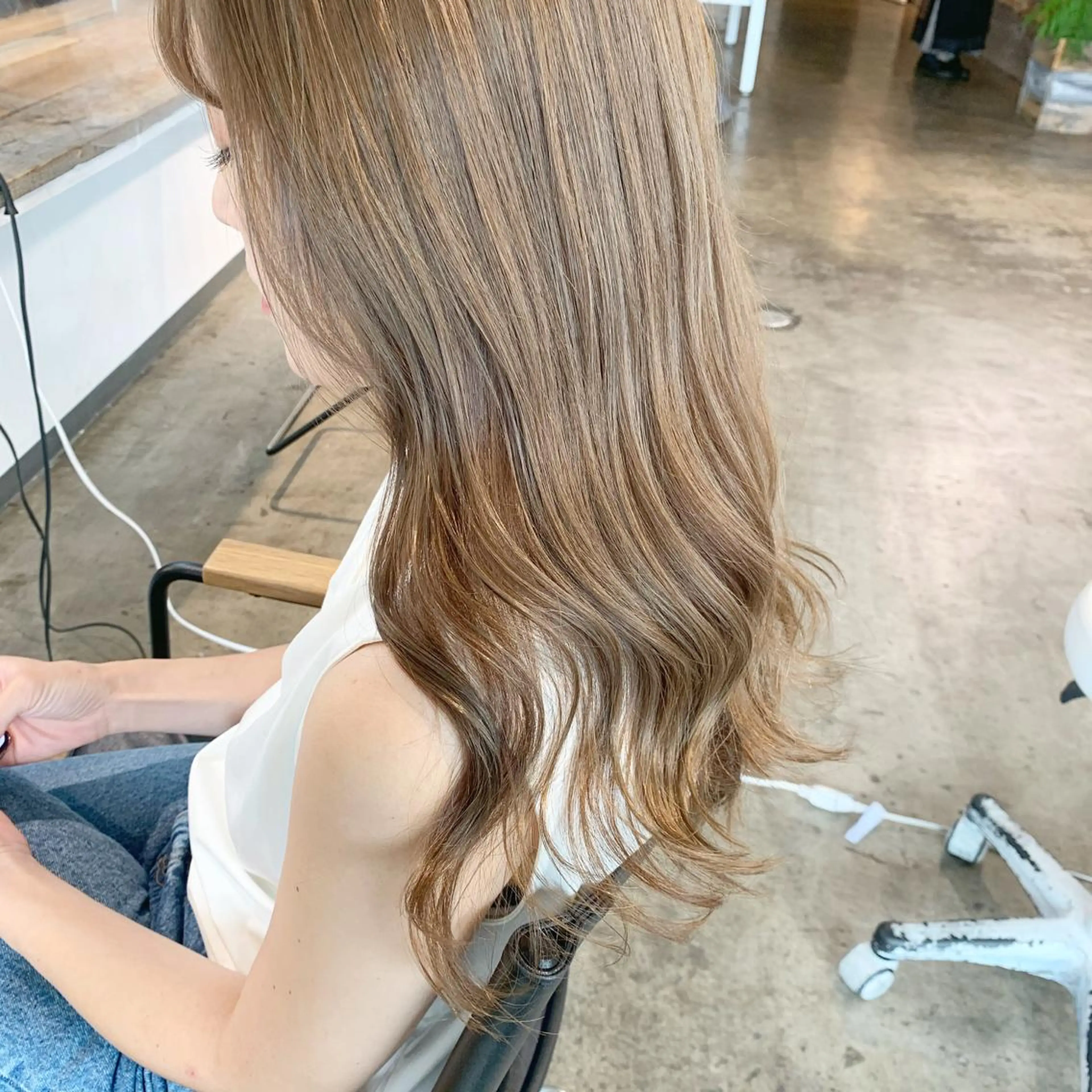 ロング etore 矢場町 南沙希のヘアスタイル