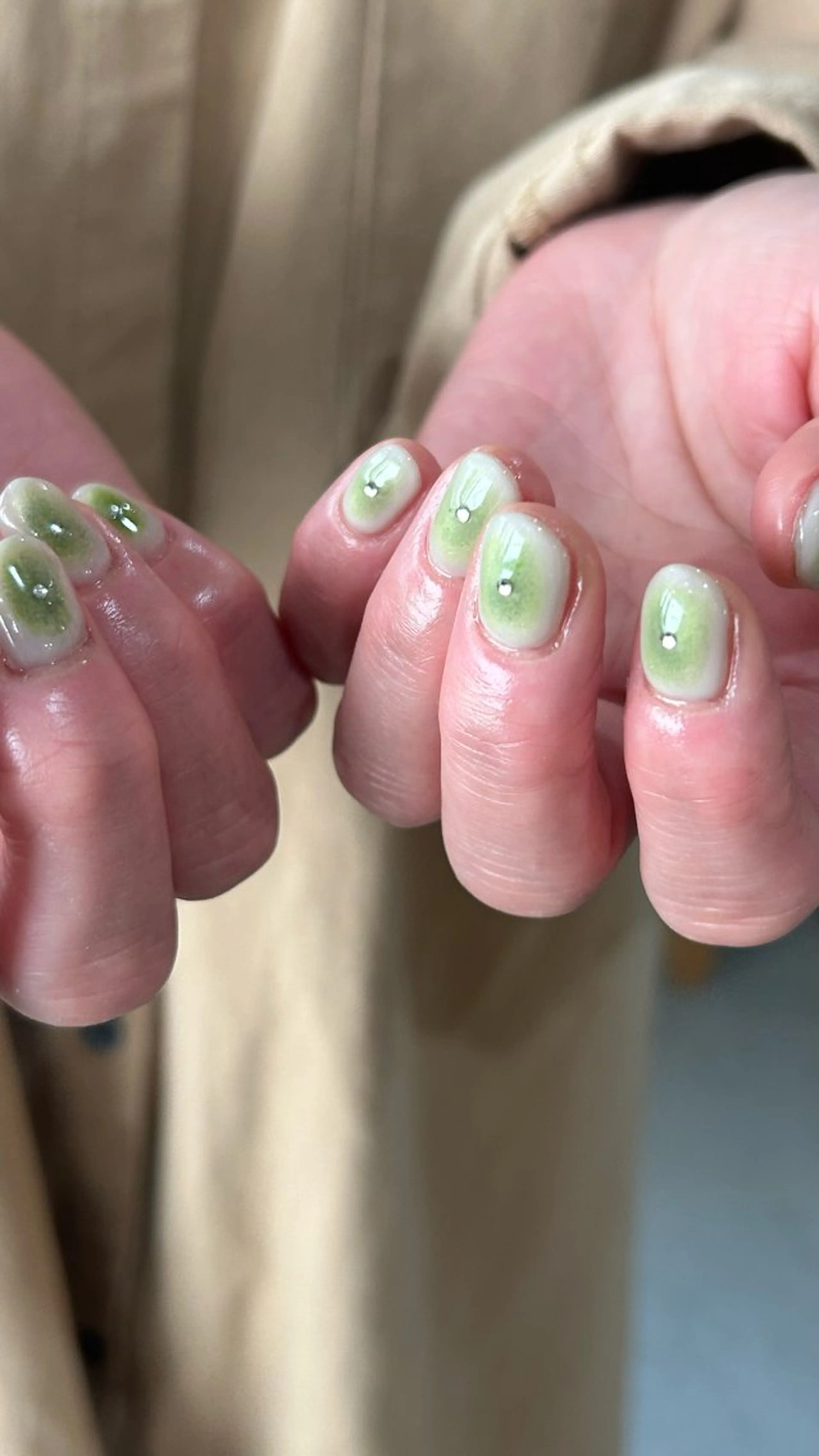 ネイル 持ち込み née高橋 梨菜のネイルデザイン