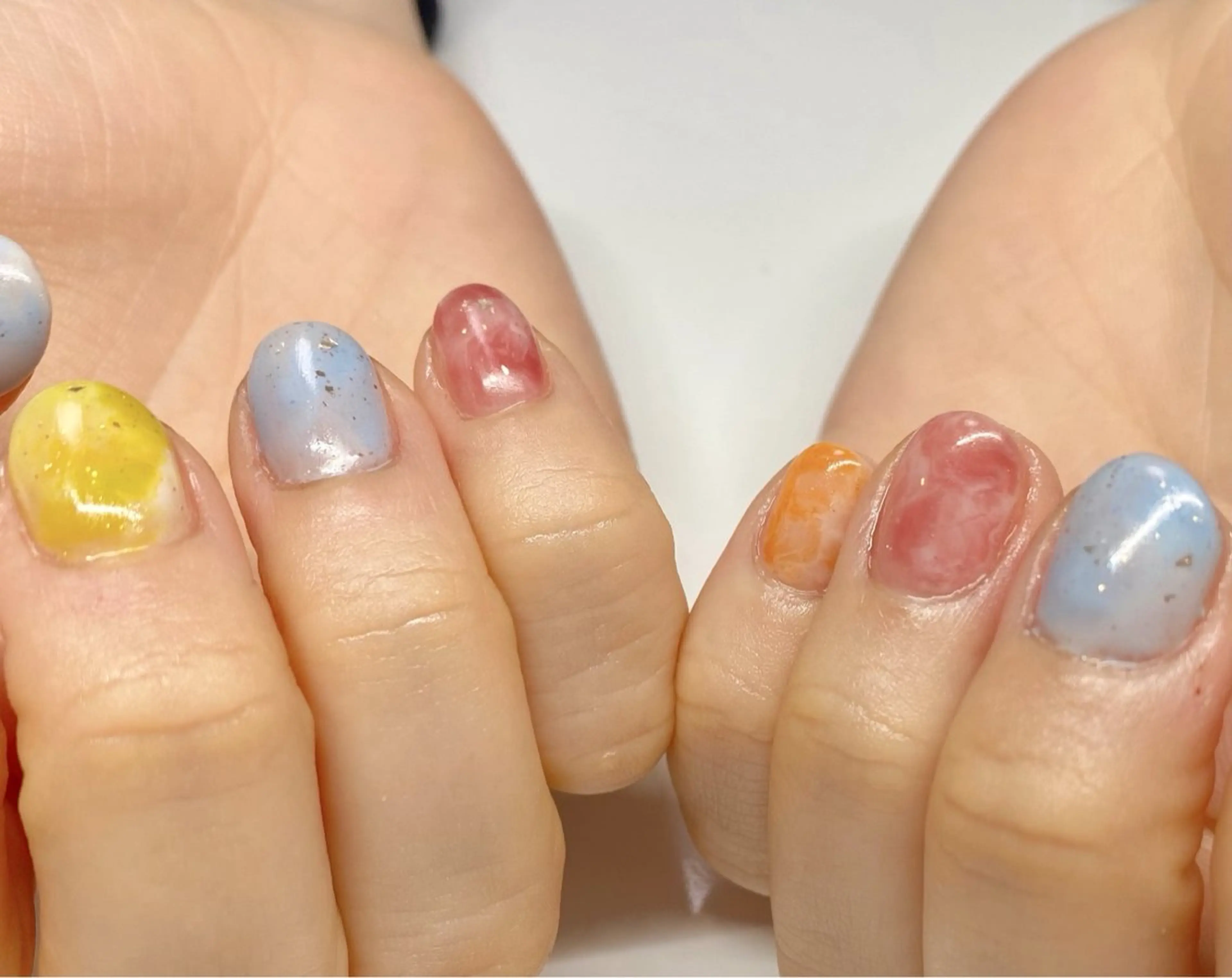 ネイル ラメ(グリッター) ニュアンスネイル Nail Salon K 🧸美爪育成のネイルデザイン