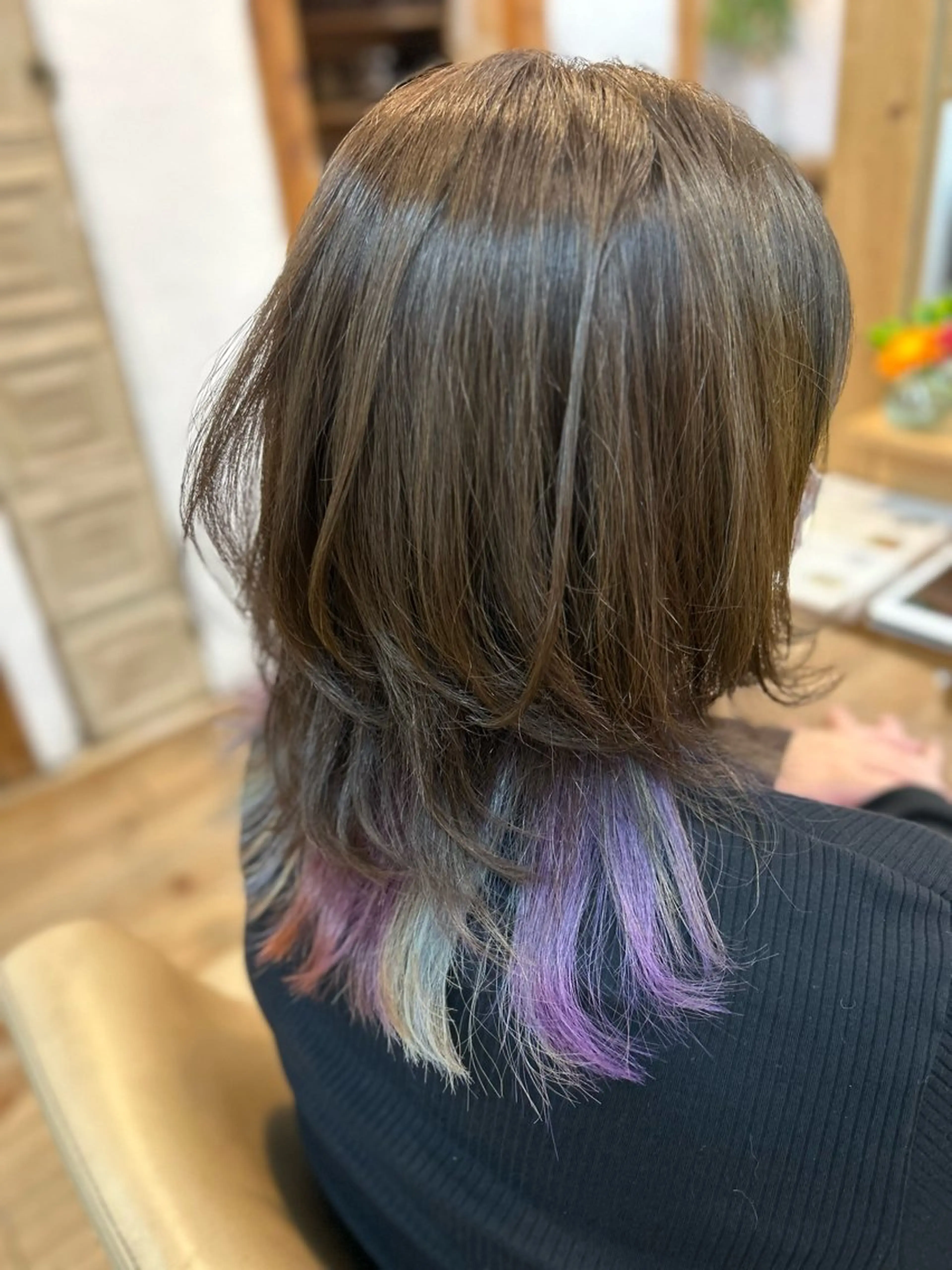 セミロング ウルフカット カット ヘアカラー 林 エリのヘアスタイル