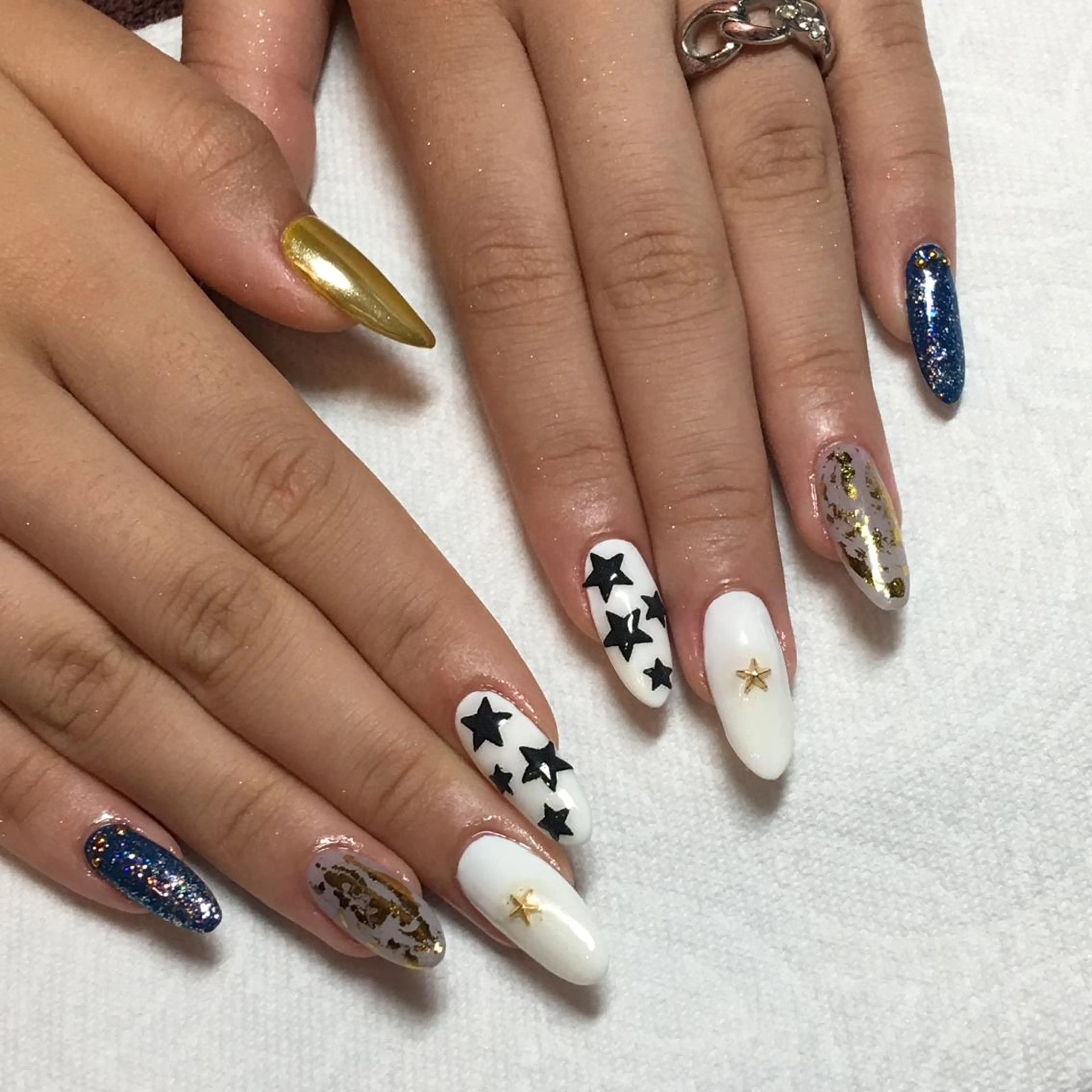 ネイル スカルプネイル THECOLORS所属・近貞 莉奈のネイルデザイン