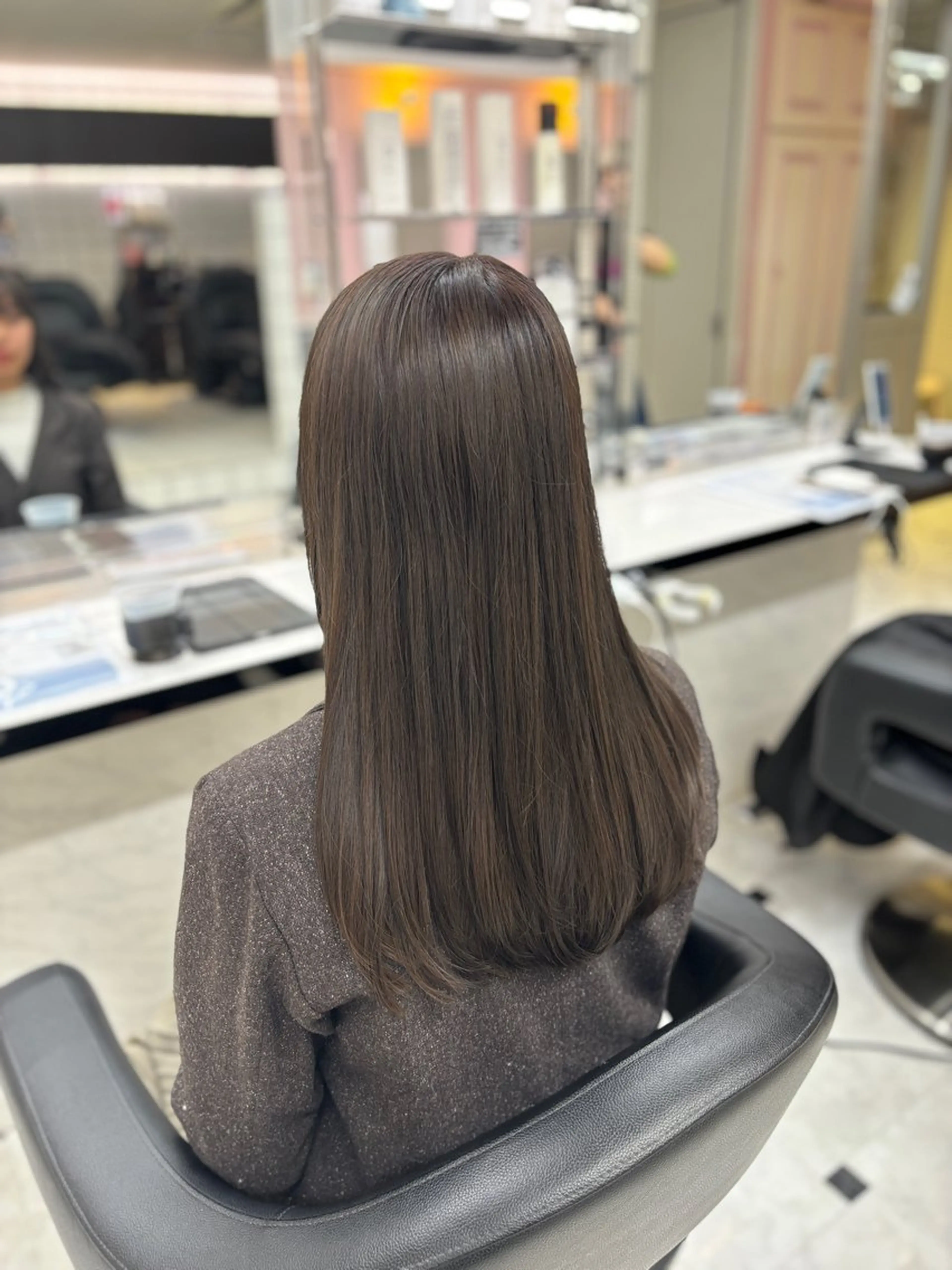 ロング カラー 透明感カラー オリーブカラー 韓国風ヘア 💙ハイトーン韓国風 色白ヘア💙manaのヘアスタイル