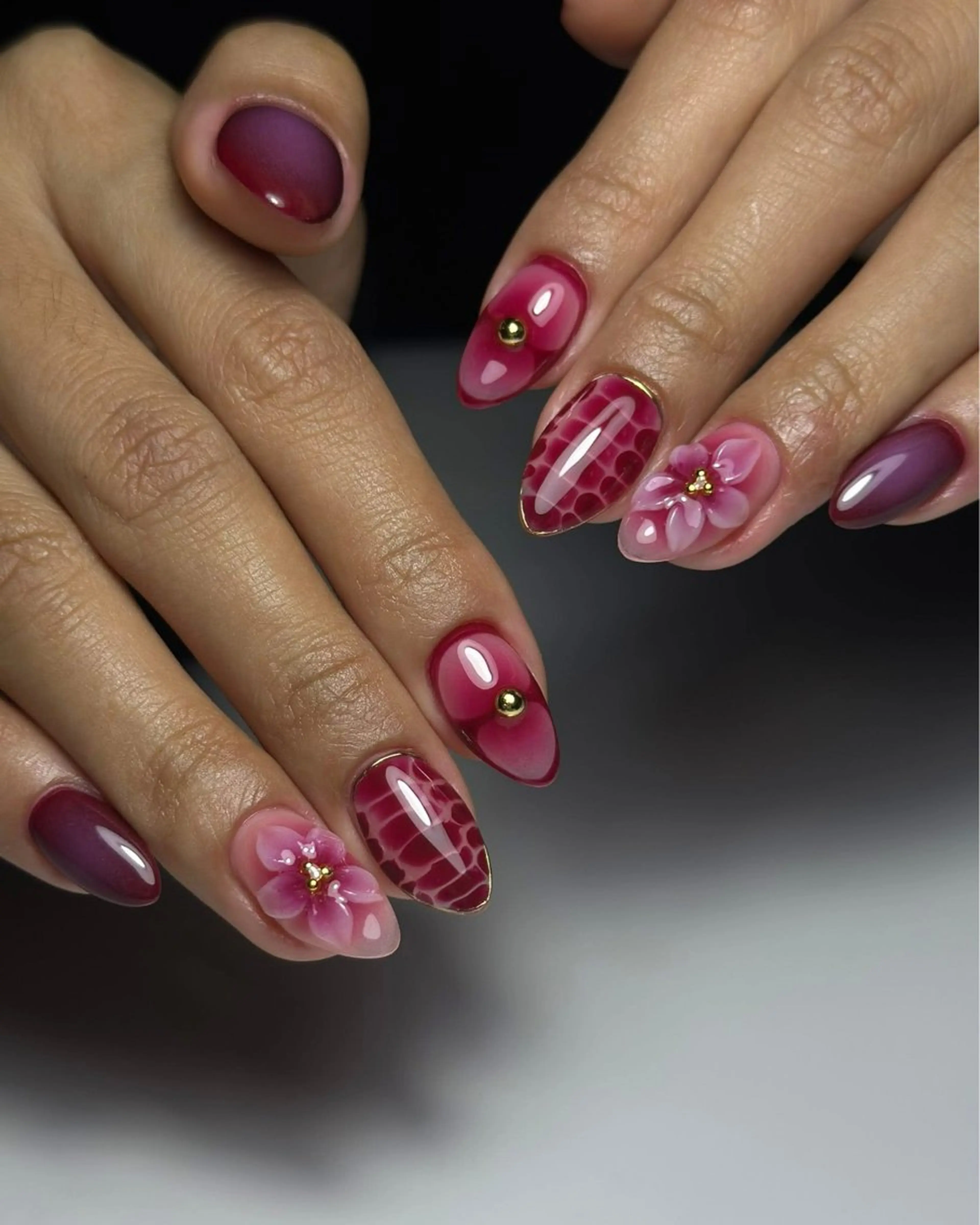 ネイル チークネイル フレンチネイル グラデーション 韓国ネイル マグネットネイル ハンドネイル Kitty1689 Kittyのネイルデザイン