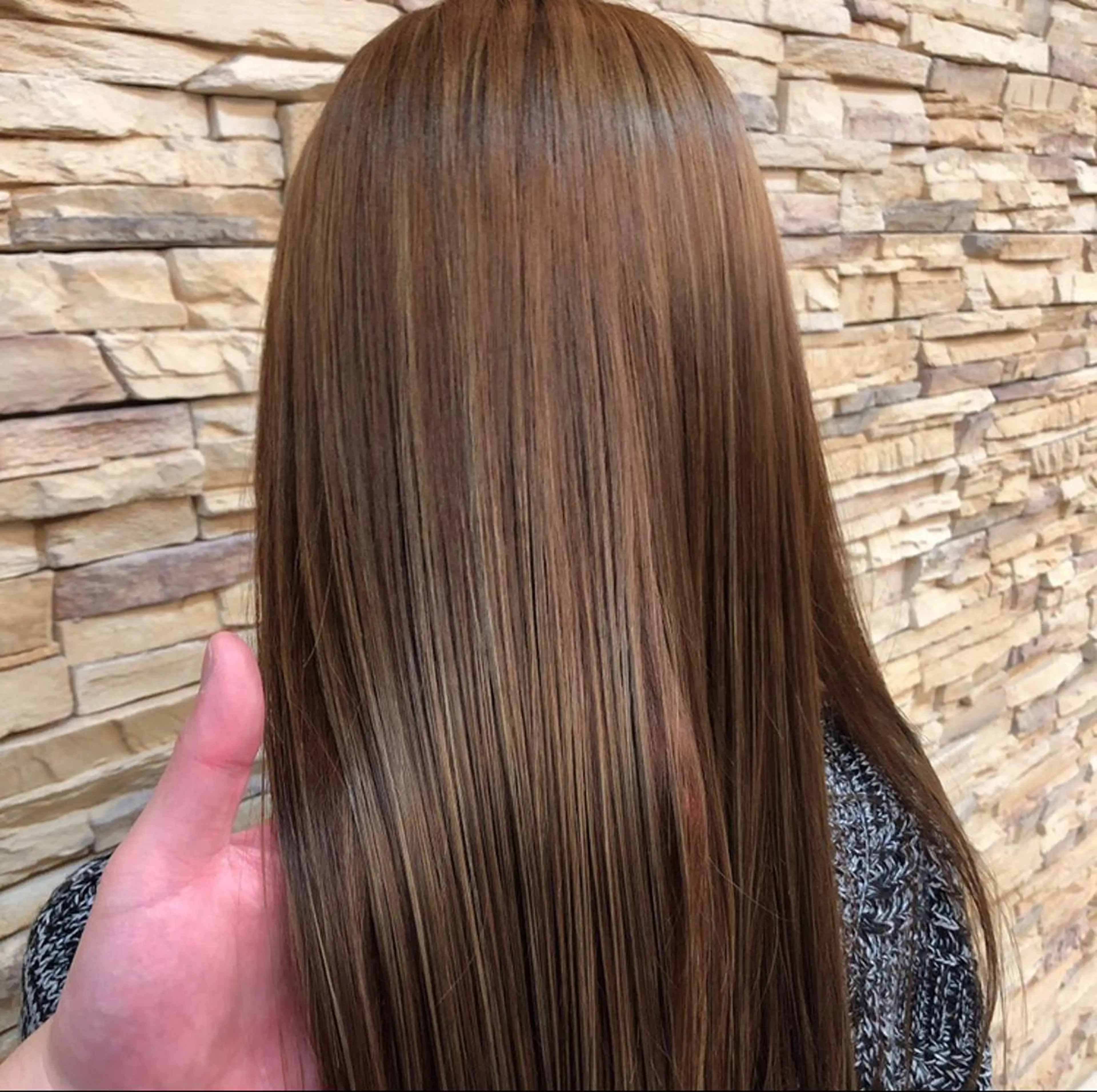 ミディアム 福岡縮毛矯正✨️ ストレート 向井和輝のヘアスタイル