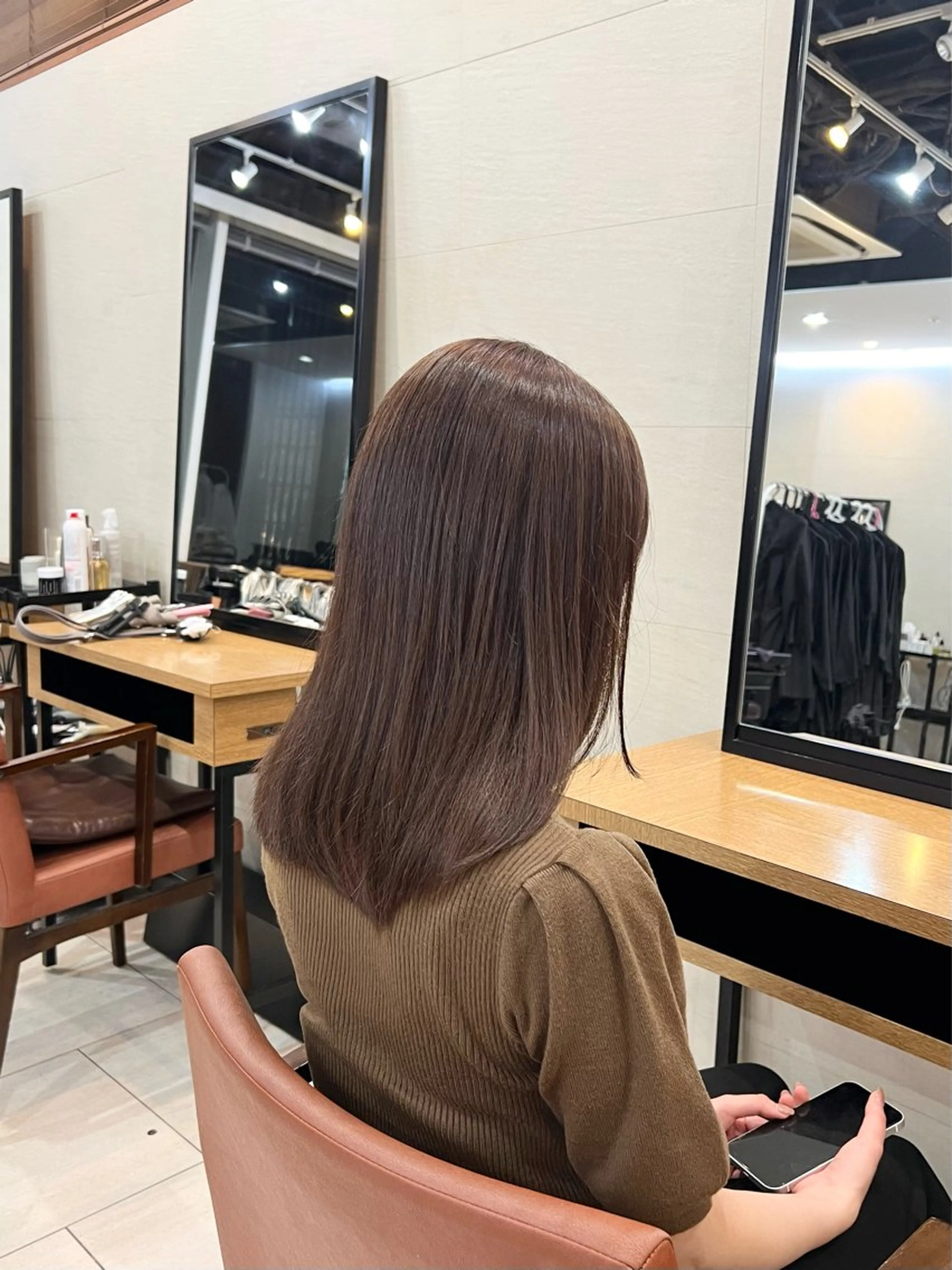 セミロング カラー 透明感カラー ヘアカラー トリートメント 艶カラー/透明感 /ヒグチアオイのヘアスタイル
