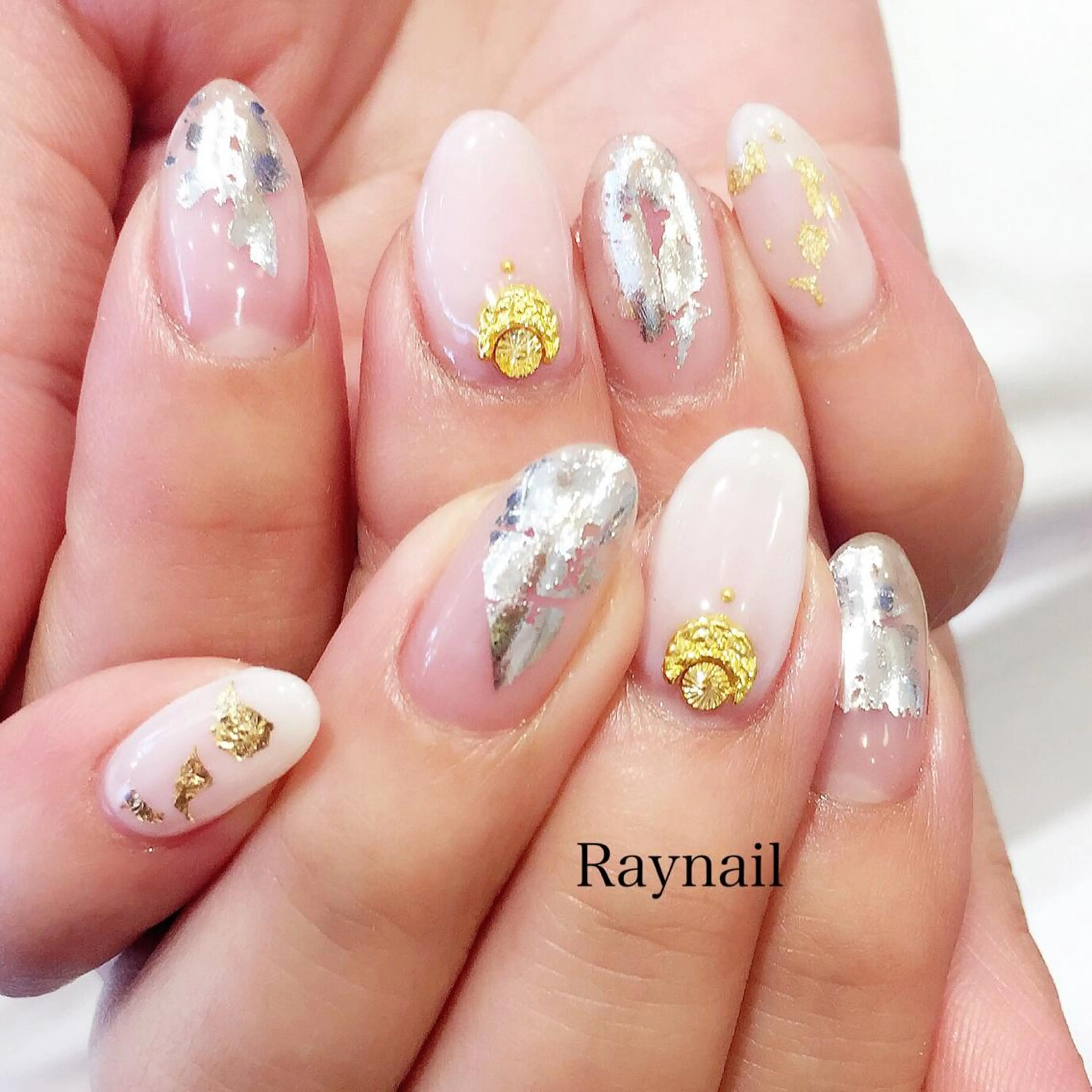 ネイル nailstudio ′ecole所属・nailstudio ′ecoleのネイルデザイン